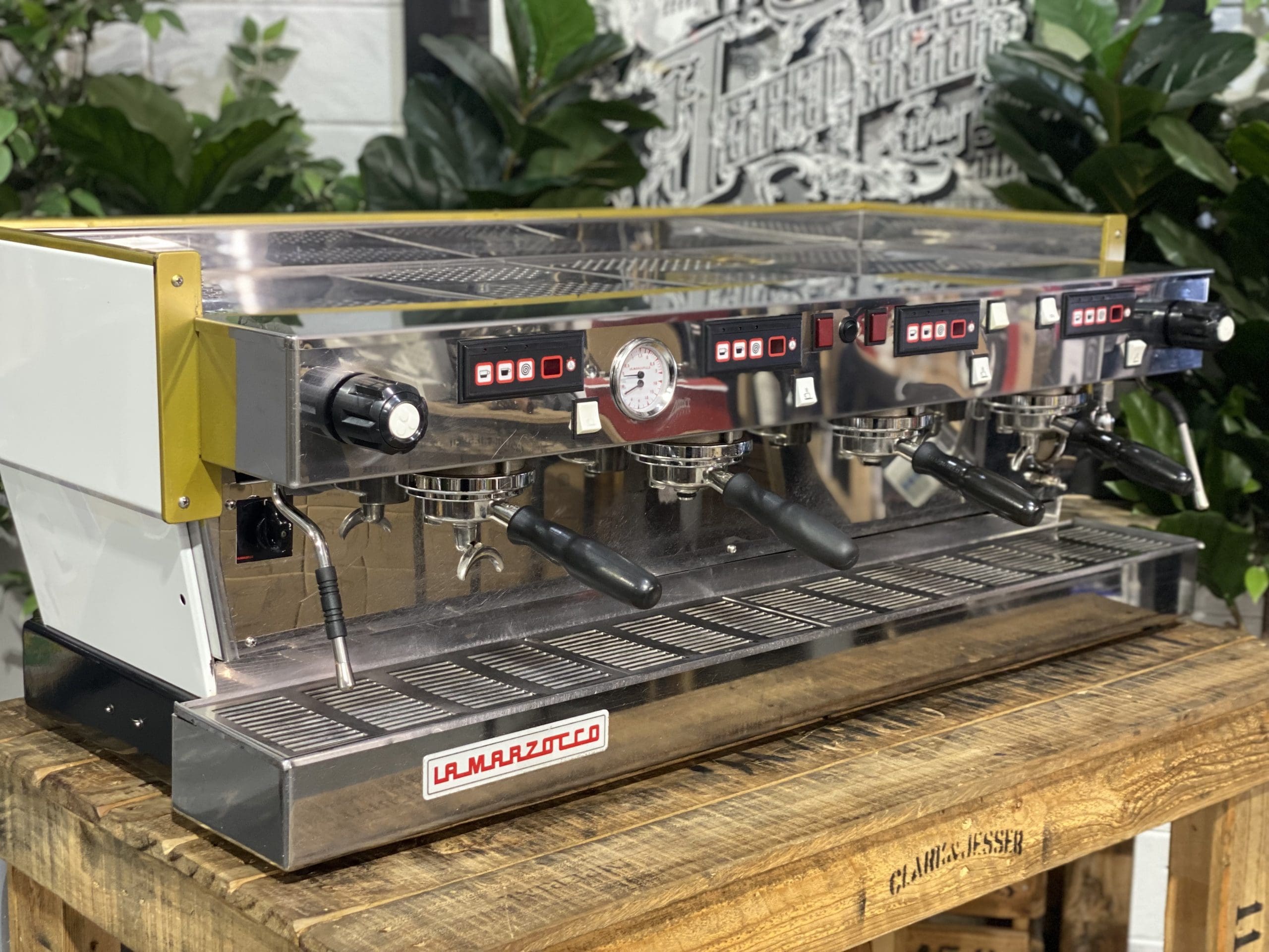 La Marzocco Linea Classic Chrono Touch Pads 4 Group White & Gold Espresso Coffee Machine - 34635