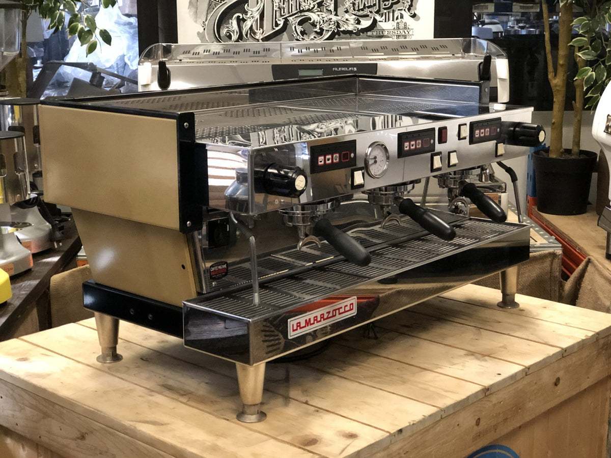 La Marzocco Linea Classic - - 3 Group Commercial Espresso Machine - Commercial