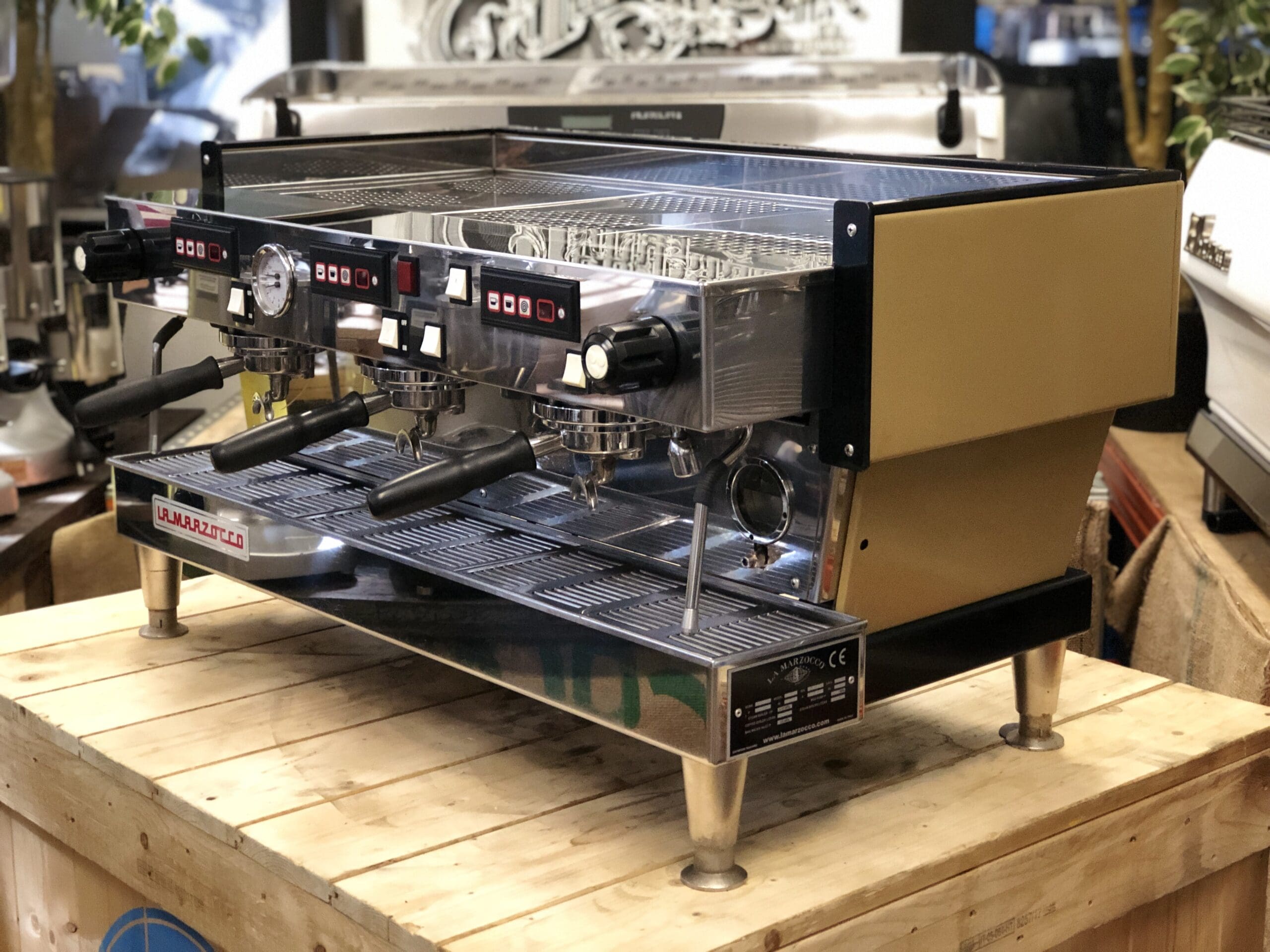 La Marzocco Linea Classic Golden - 3 Group Commercial Espresso Machine - Brown