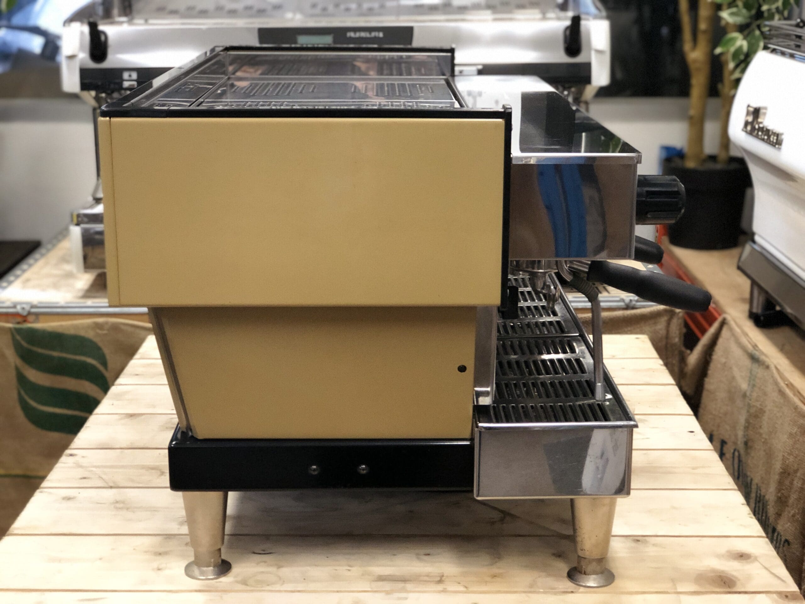 La Marzocco Linea Classic Golden - 3 Group Commercial Espresso Machine - Brown