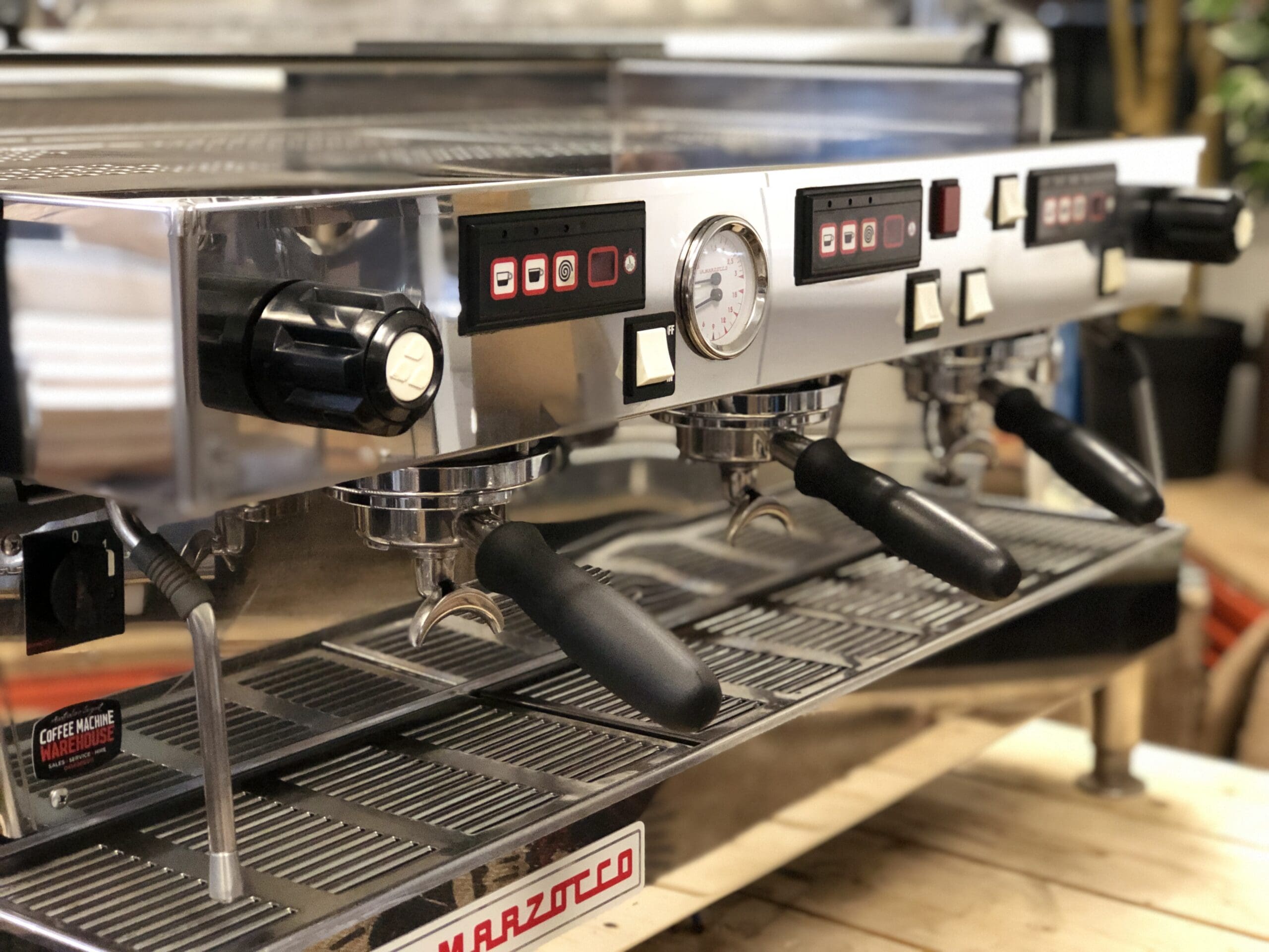 La Marzocco Linea Classic Golden - 3 Group Commercial Espresso Machine - Brown