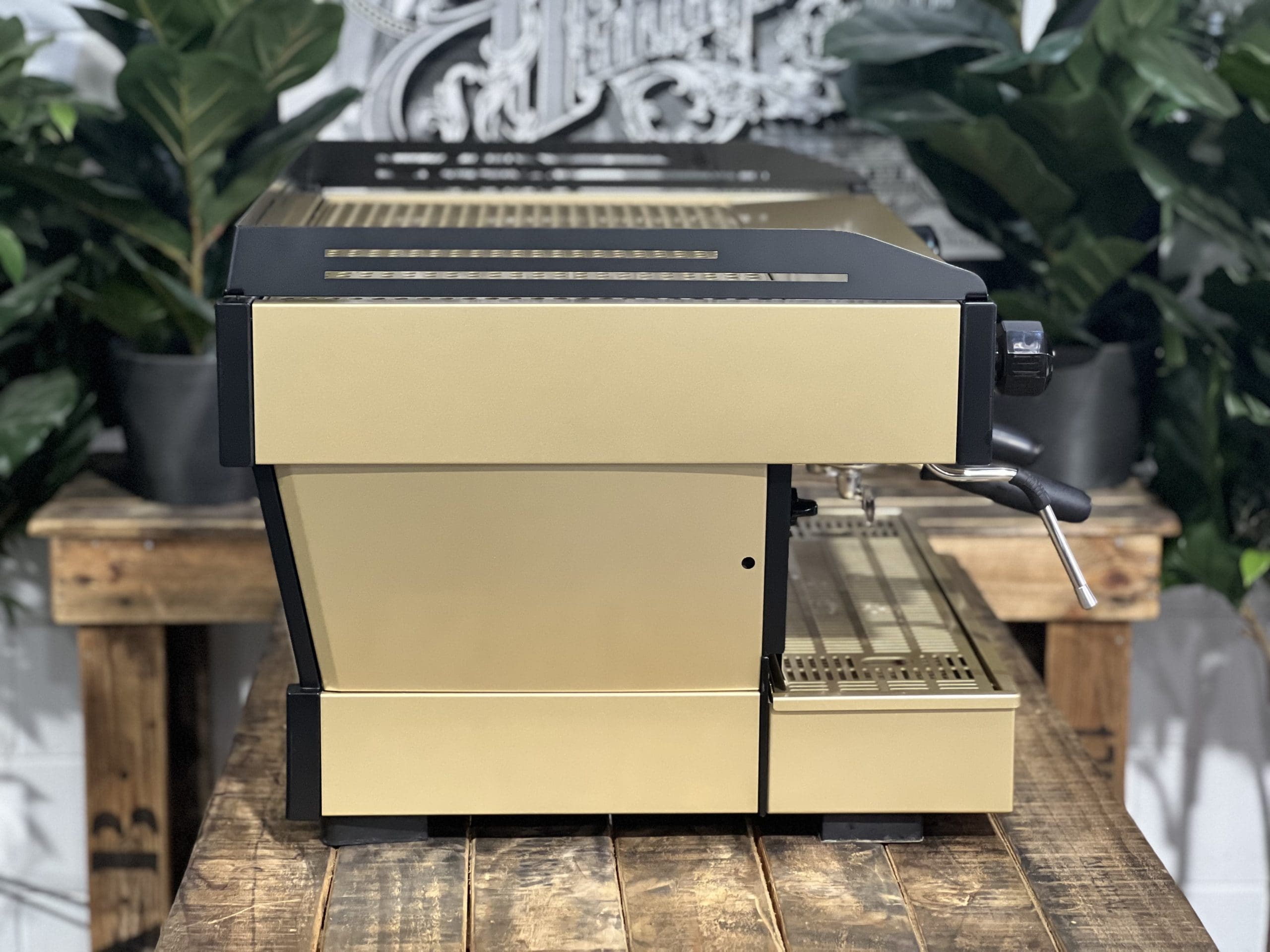 La Marzocco Linea PB Gold - 2 Group Commercial Espresso Machine - Black