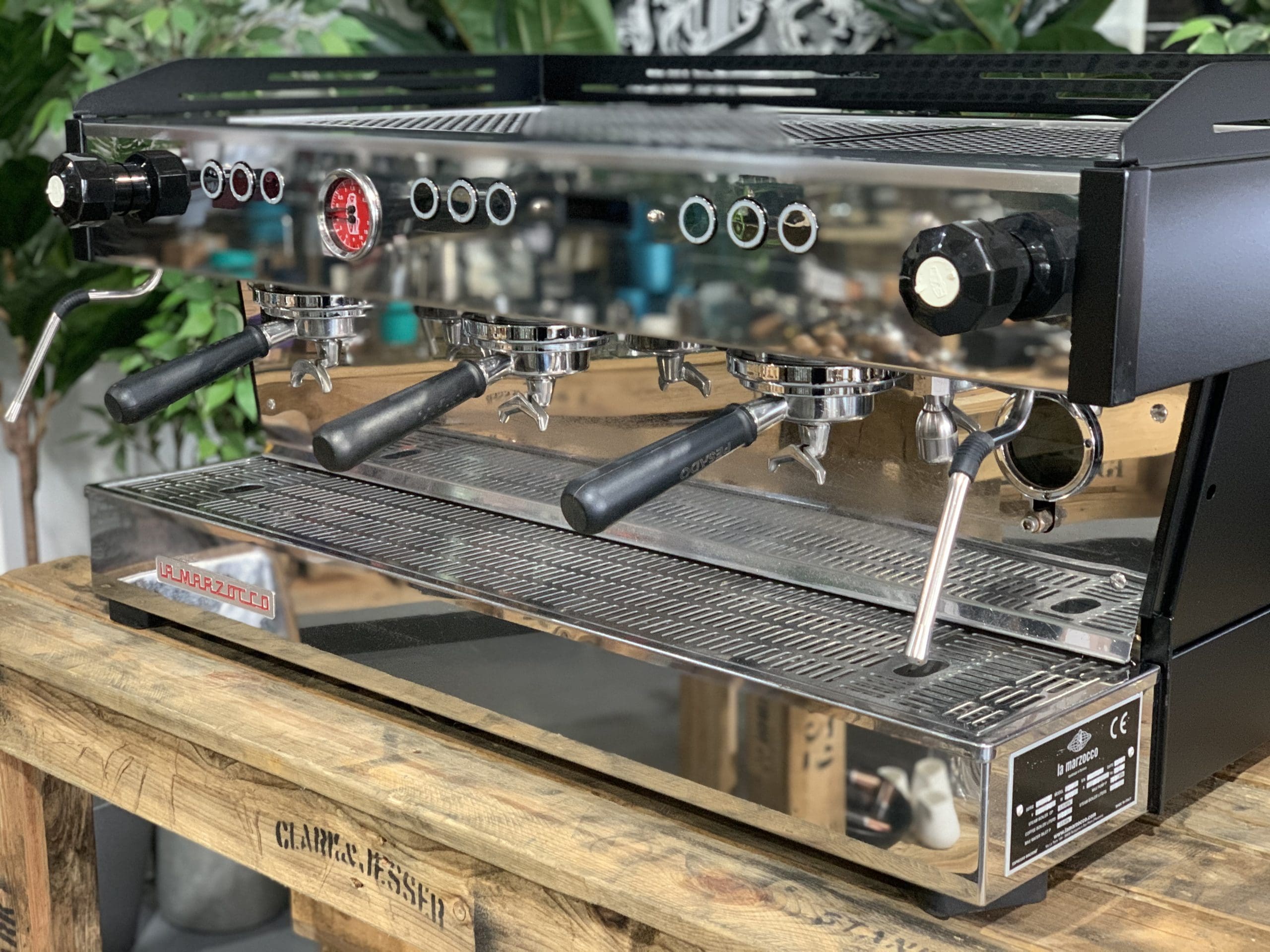 La Marzocco Linea PB - 3 Group Commercial Espresso Machine - Black