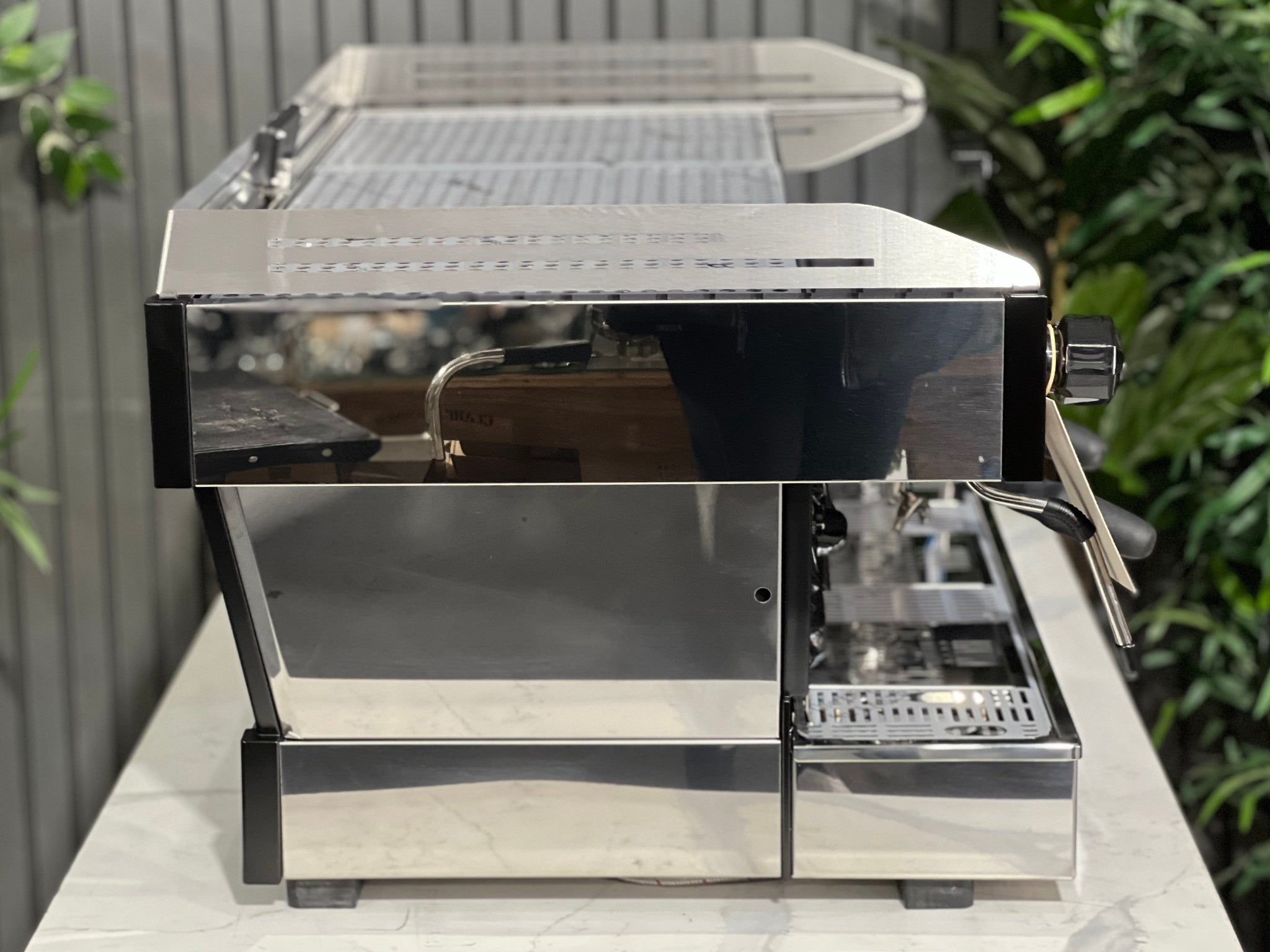 La Marzocco Linea PB ABR - 3 Group Commercial Espresso Machine - Stainless