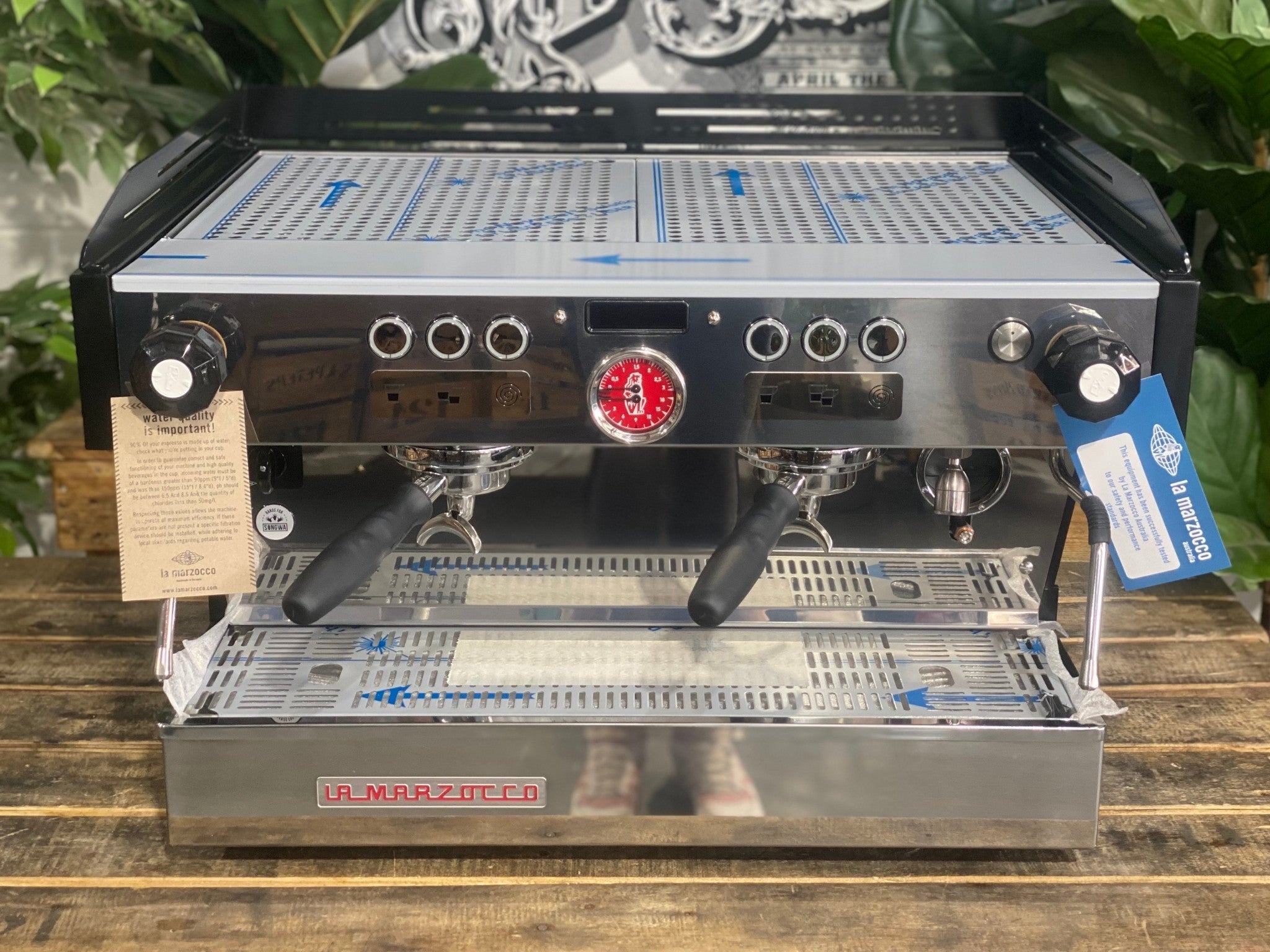 La Marzocco Linea PB - 2 Group Commercial Espresso Machine