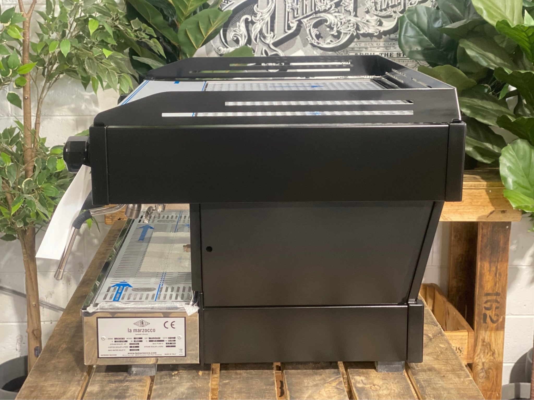 La Marzocco Linea PB - 2 Group Commercial Espresso Machine