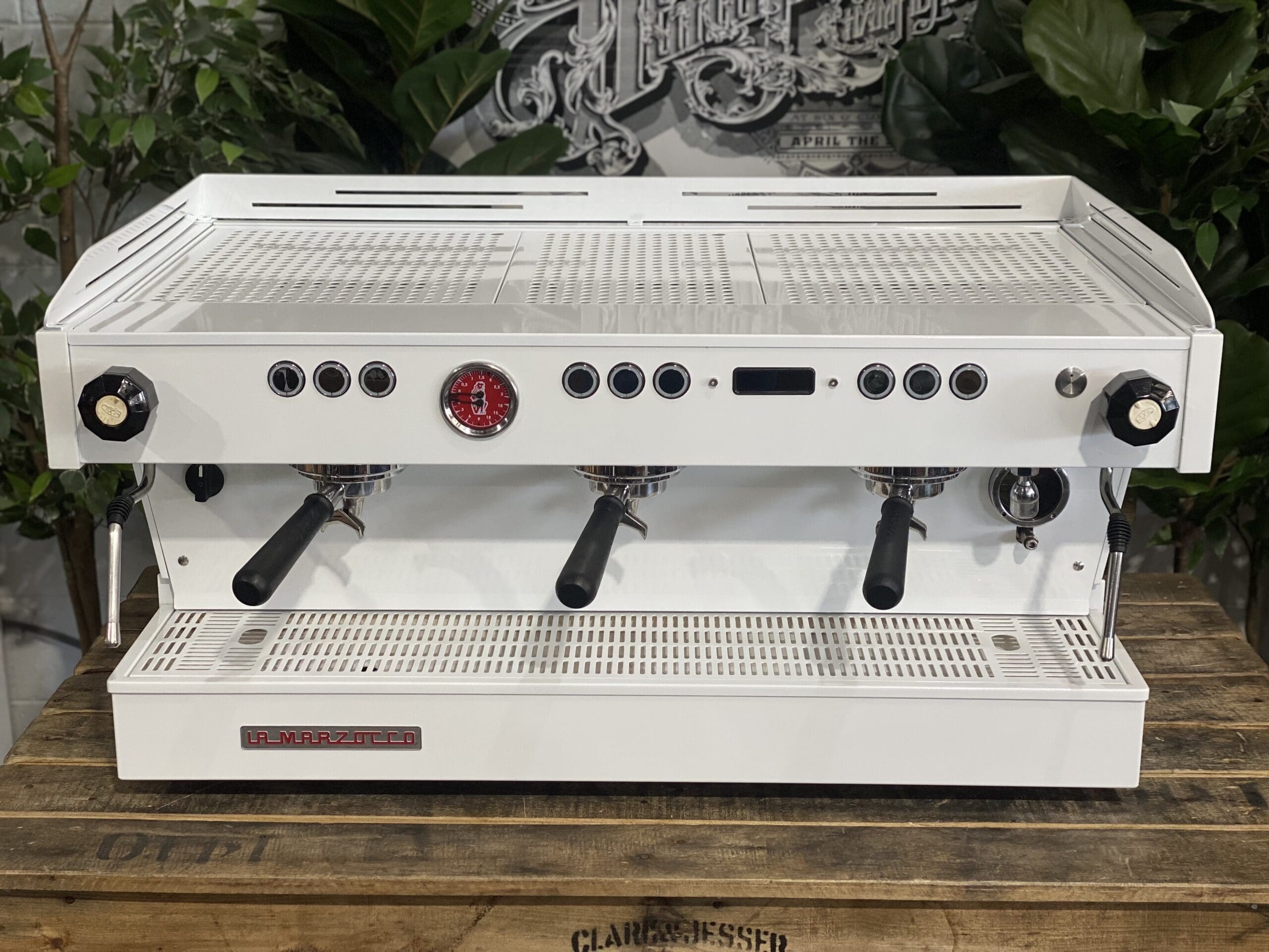 La Marzocco Linea PB 3 Group Full White w Black Rubber Pesado Handles - 18113