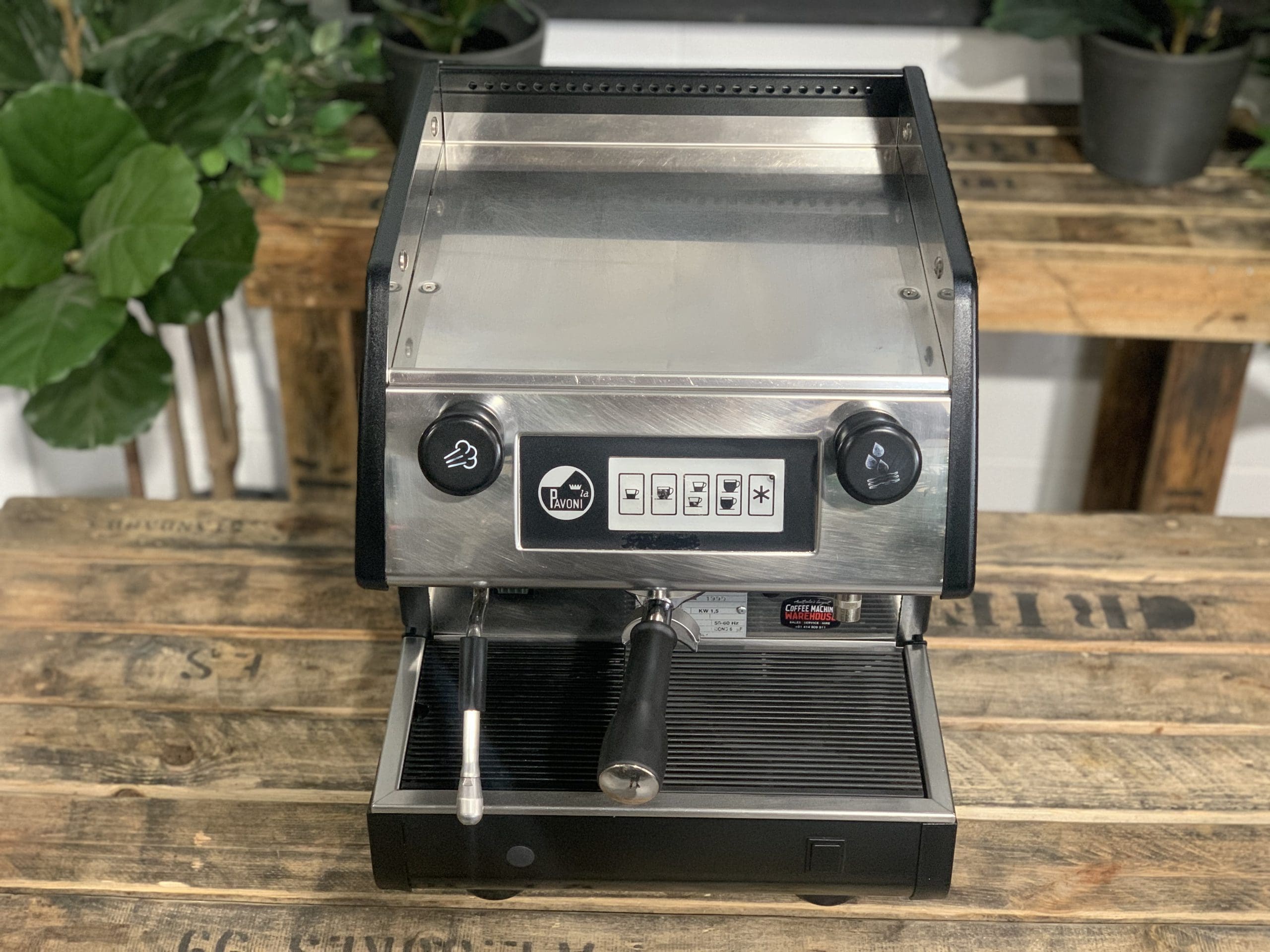 La Pavoni Tipo Pub - 1 Group Commercial Espresso Machine - Black
