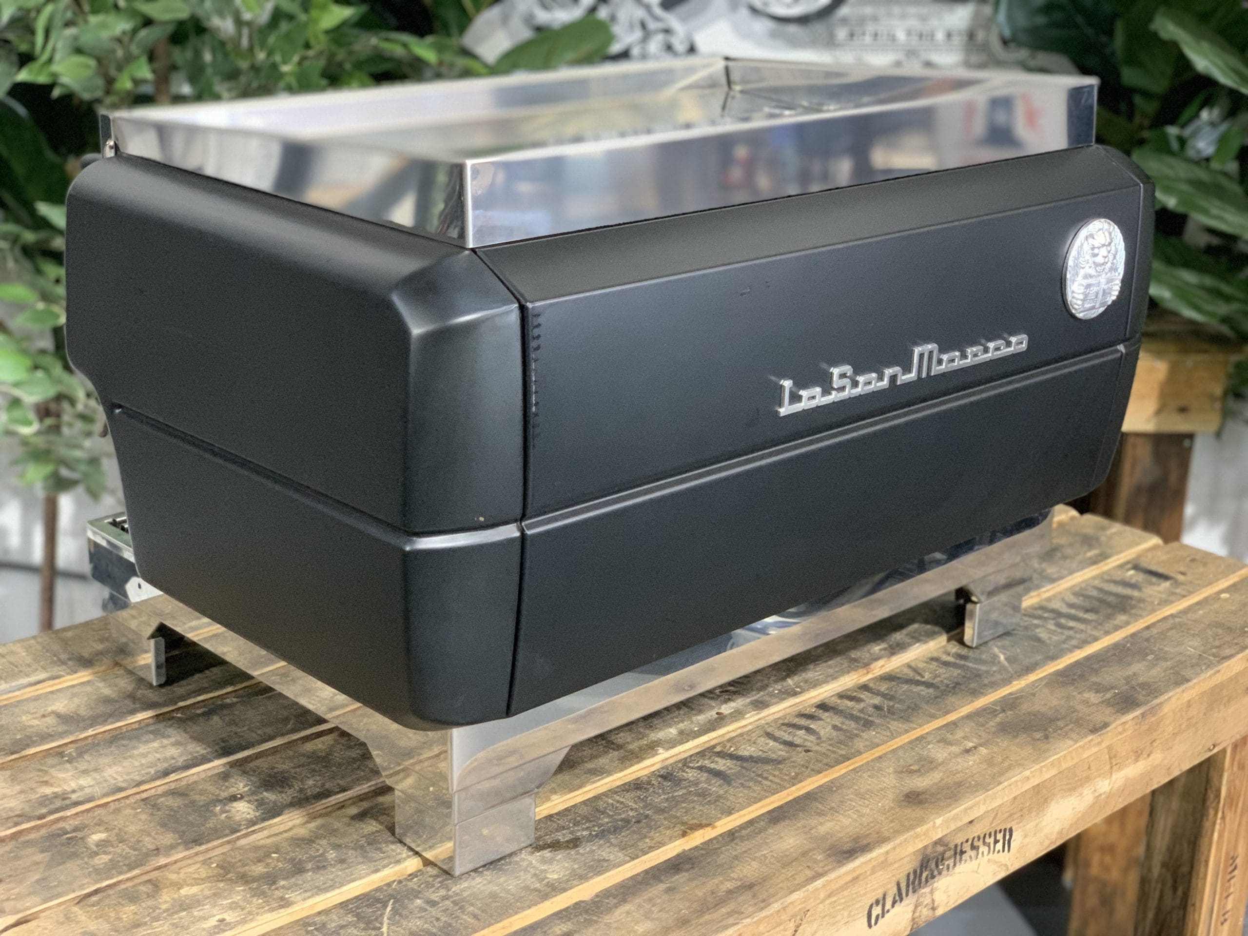 La San Marco 80E Liscea Matte Black - 2 Group Commercial Espresso Machine - Timber