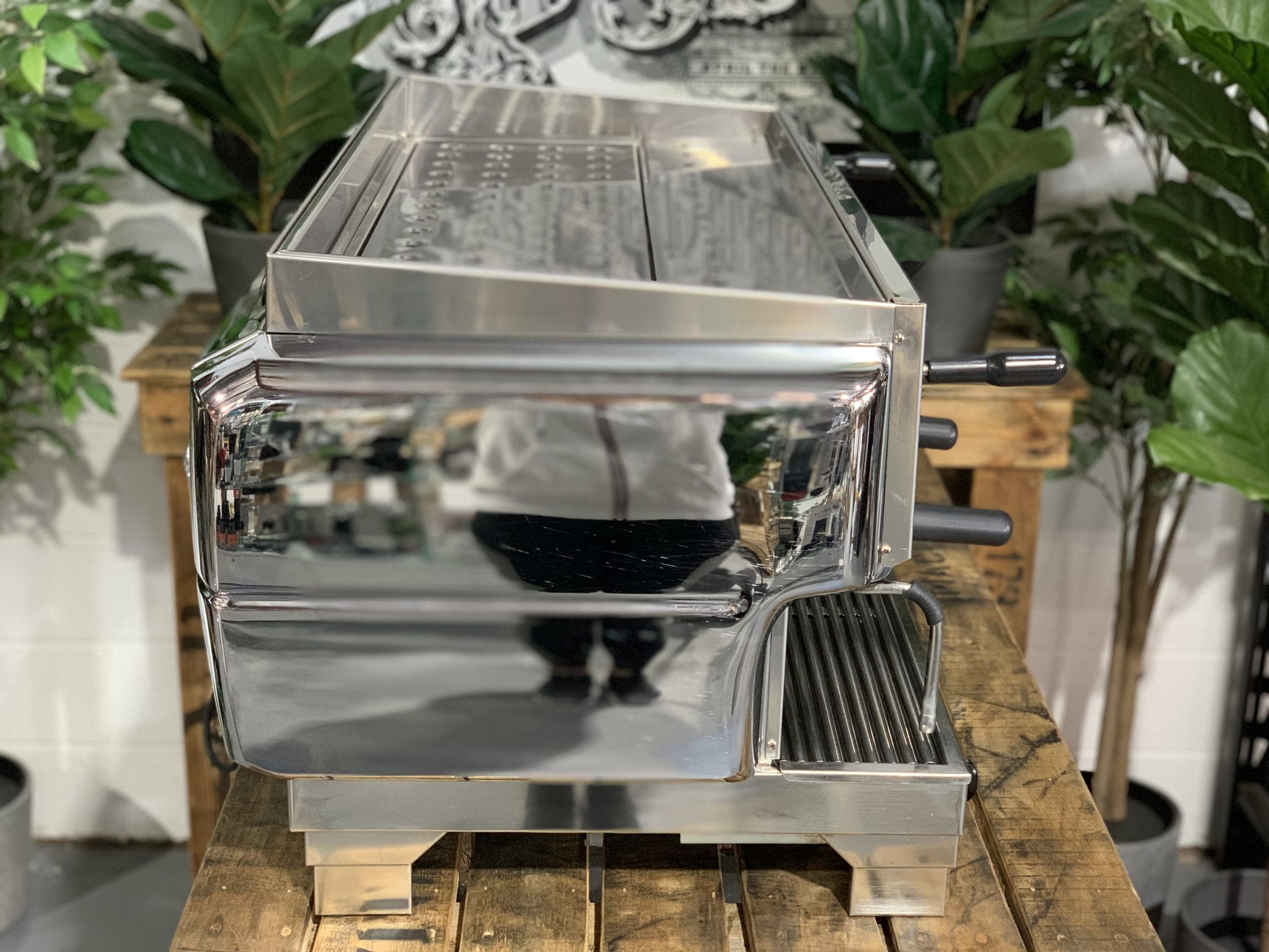 La San Marco 80E Liscea - 3 Group Commercial Espresso Machine