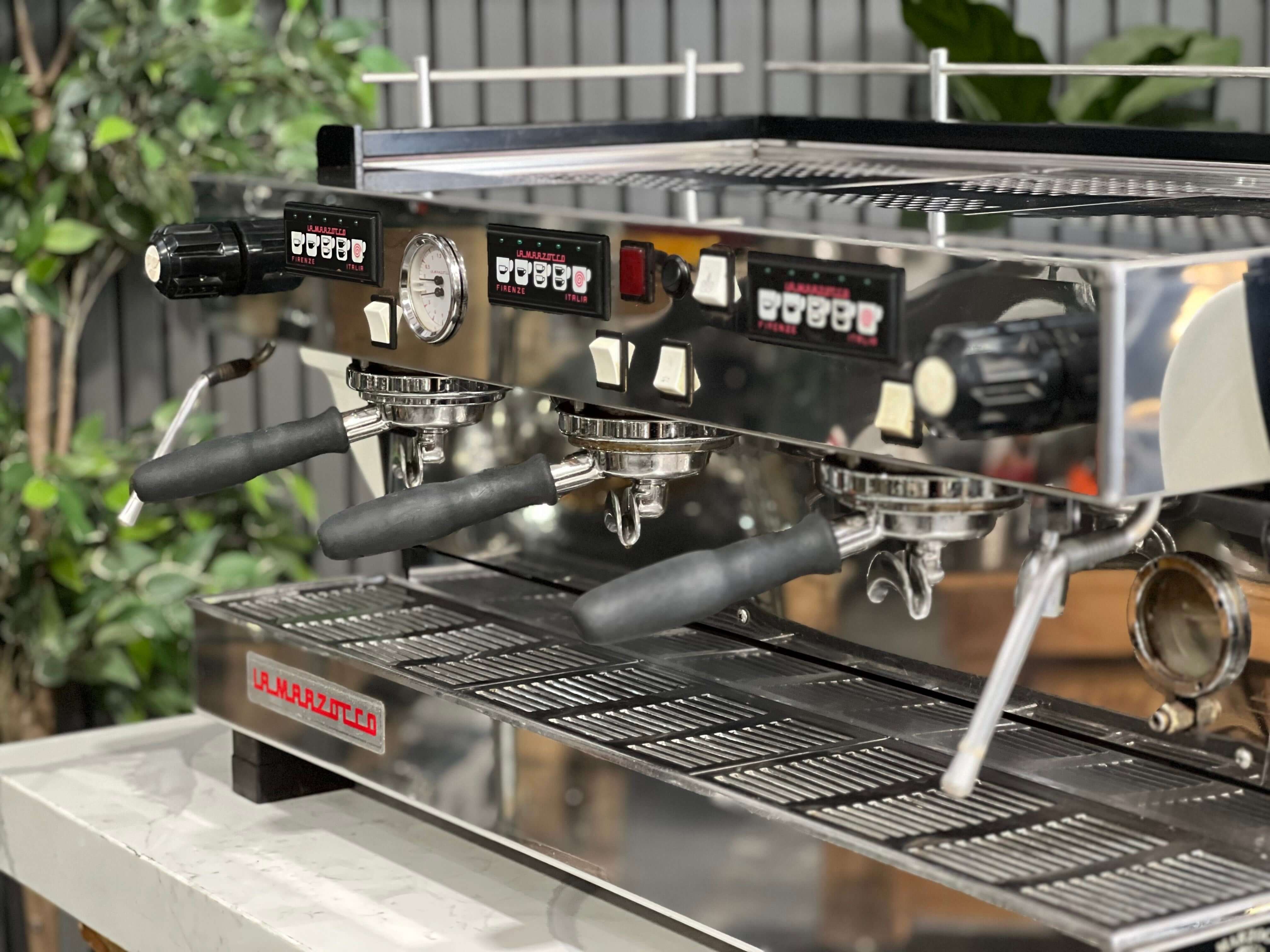 La Marzocco Fb70 - 3 Group Commercial Espresso Machine - White