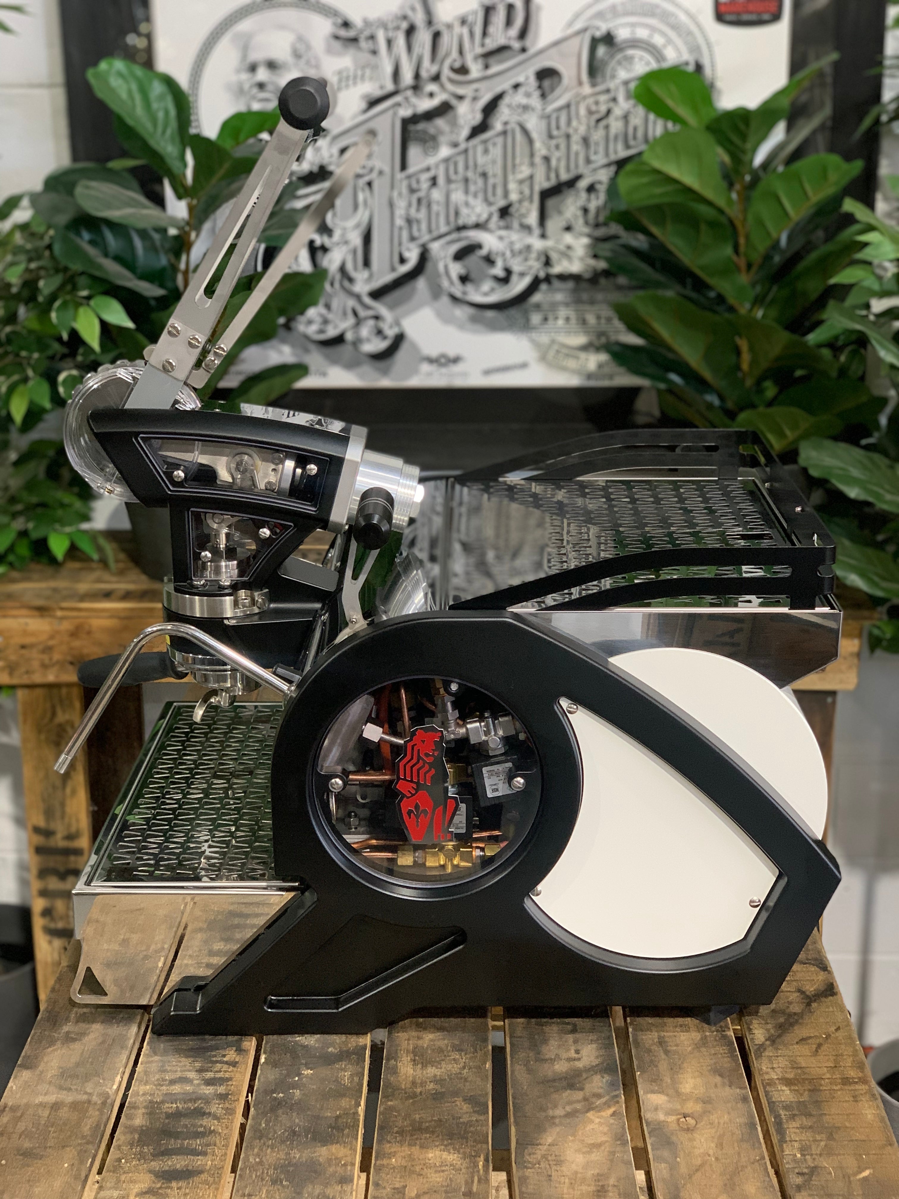 La Marzocco Leva X (1-) - 3 Group Commercial Espresso Machine