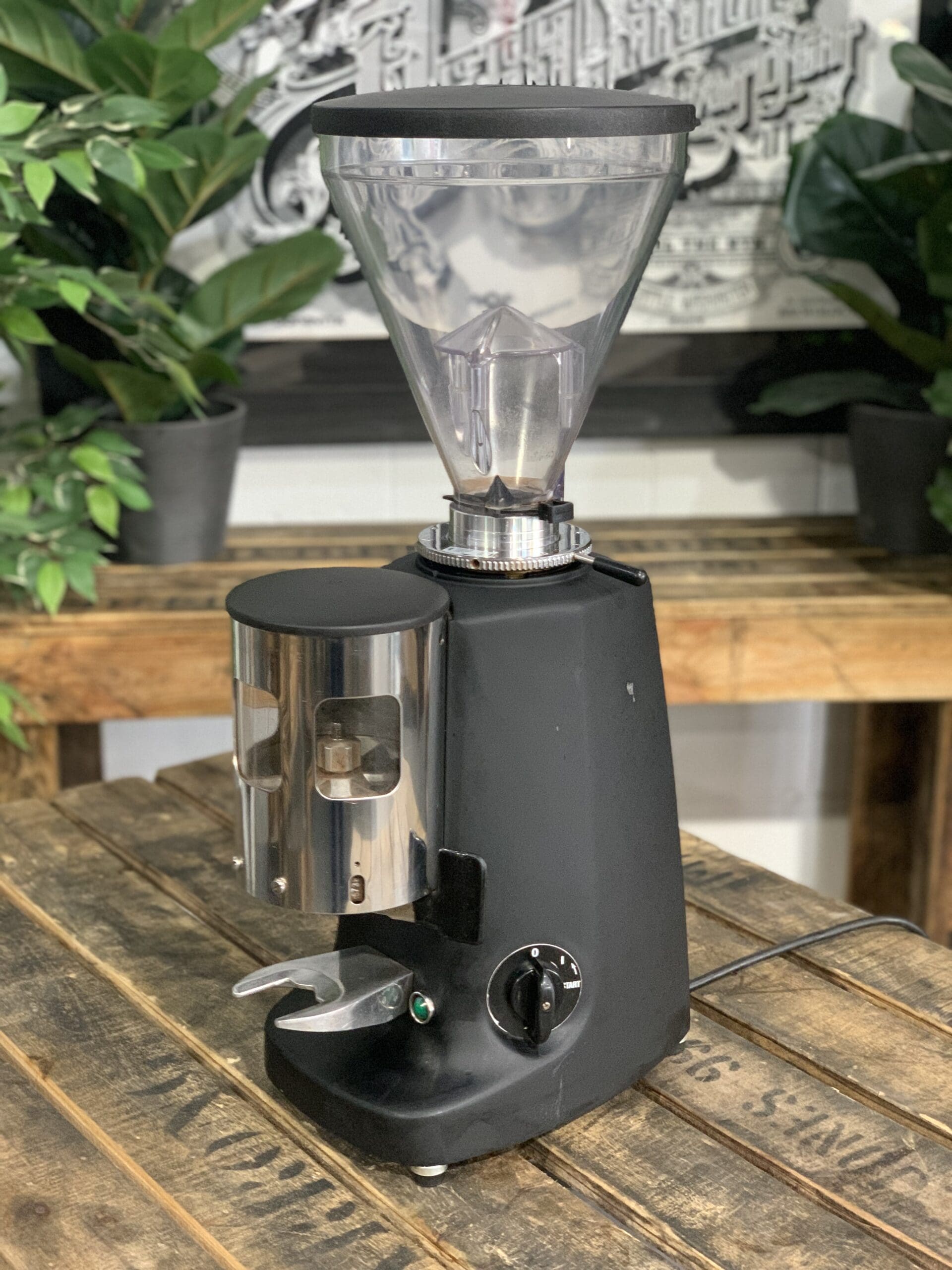 Mazzer Super Jolly Automatic - Black