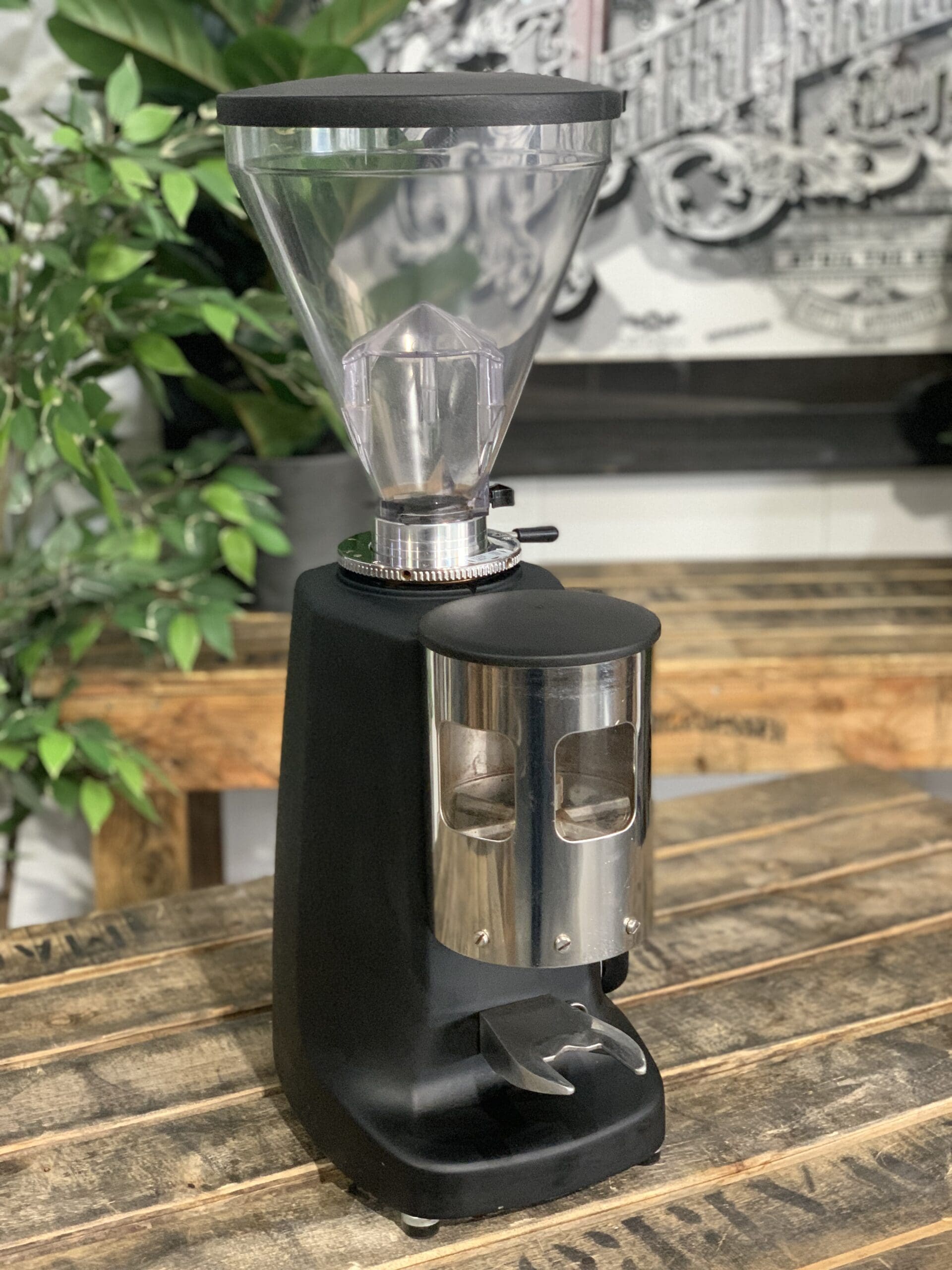 Mazzer Super Jolly Automatic - Black