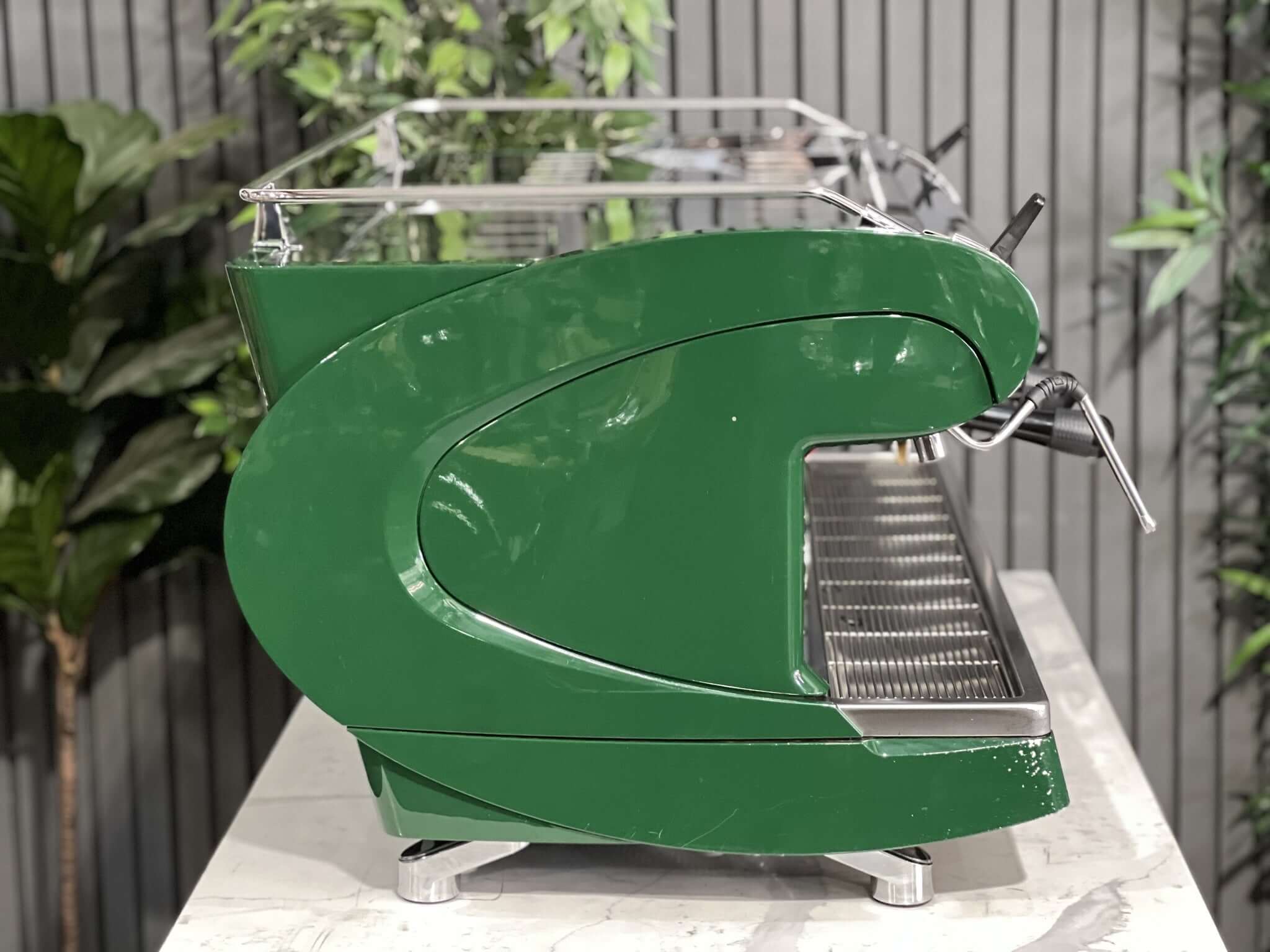 Nuova Simonelli Aurelia Wave - 3 Group Commercial Espresso Machine - Green
