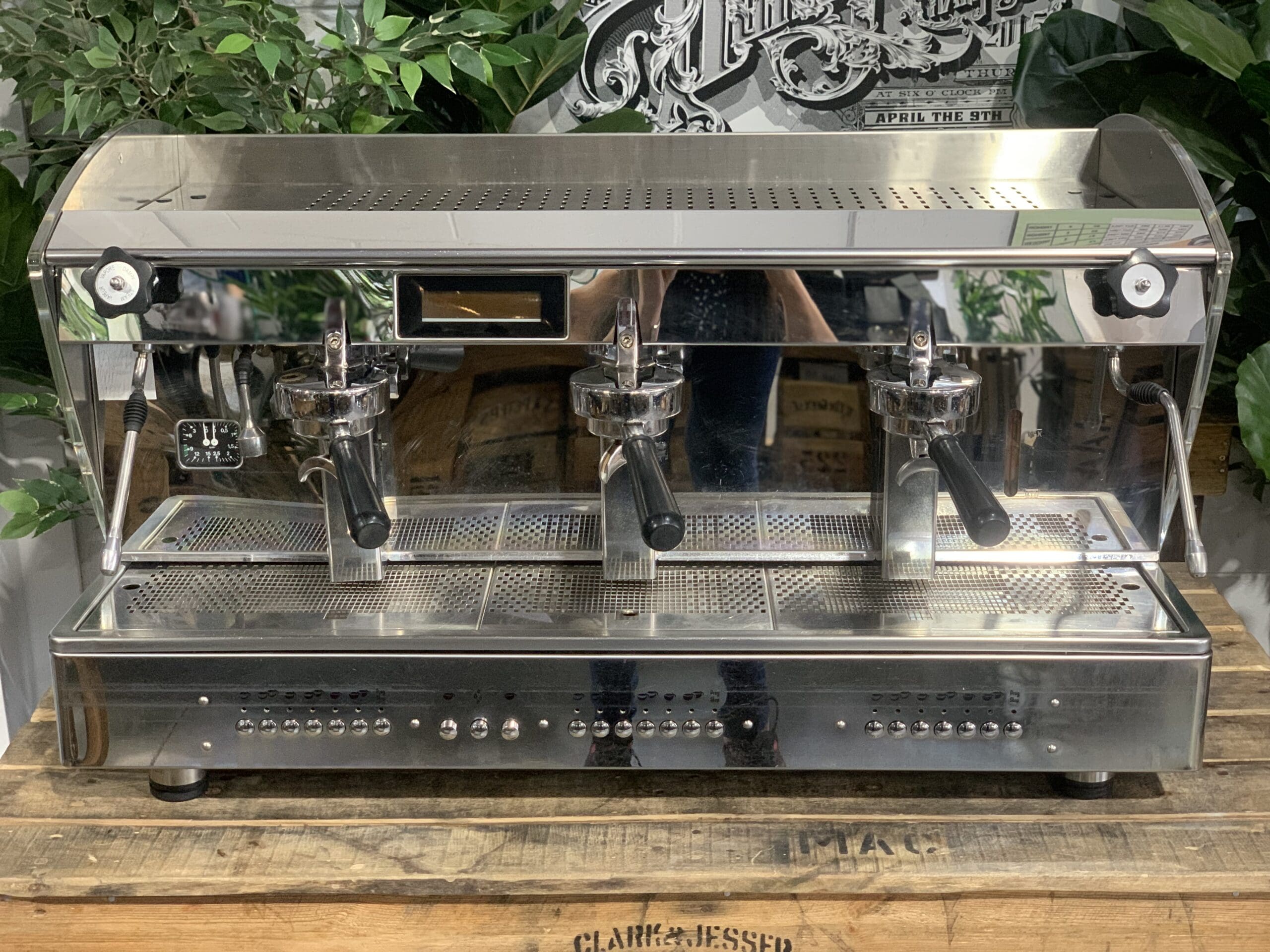 Orchestrale Etnica - 3 Group Commercial Espresso Machine - Red