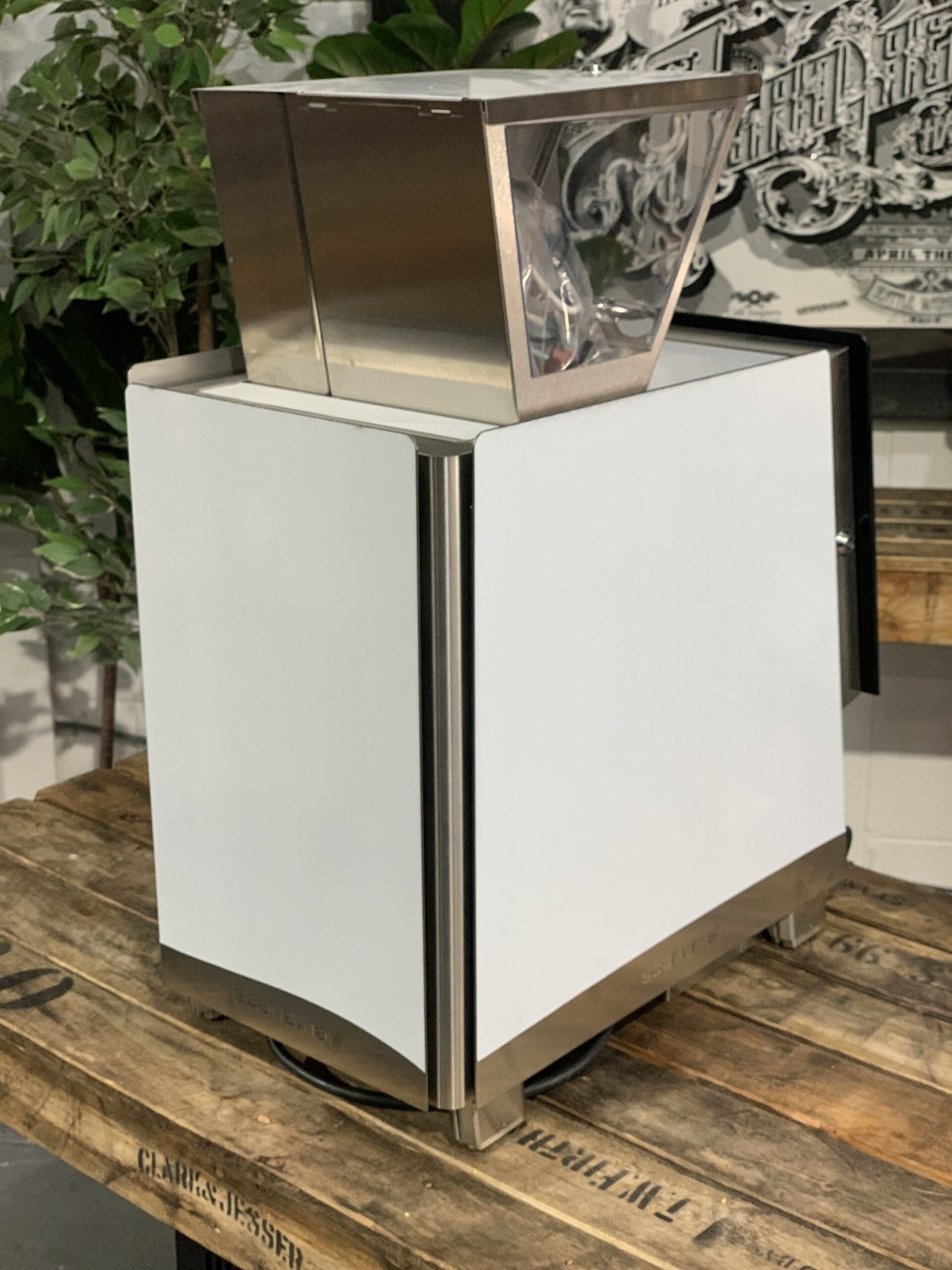 Scanomat Venezia s - Fully Automatic Coffee Machine