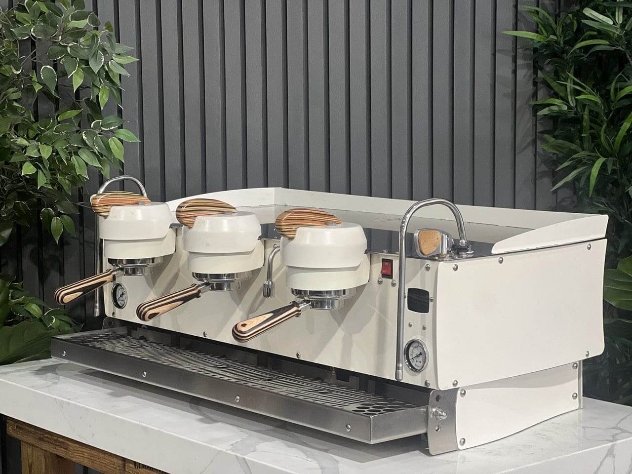 Synesso S300 White w Accents - 3 Group Commercial Espresso Machine - Timber