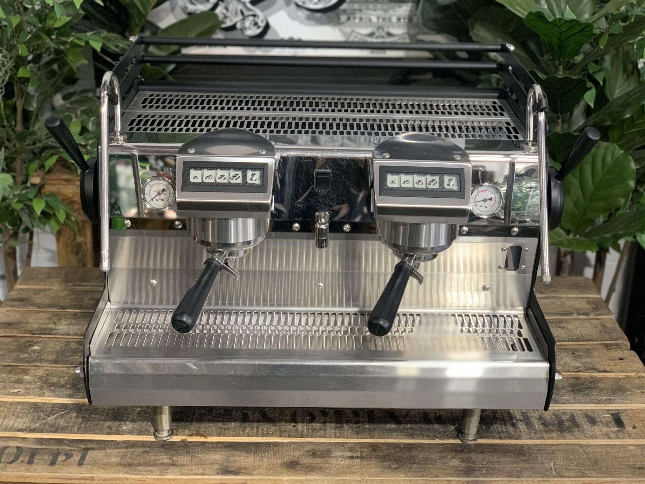 Synesso Sabre - 2 Group Commercial Espresso Machine - Black