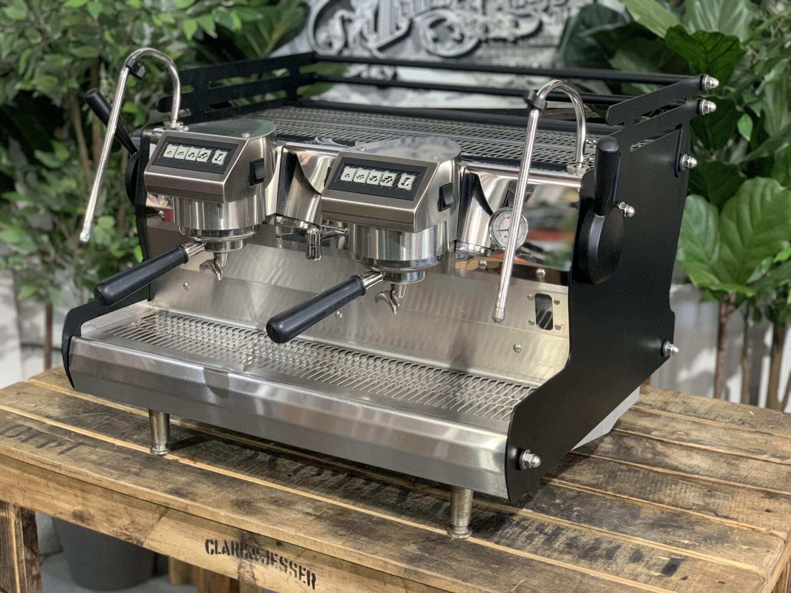 Synesso Sabre - 2 Group Commercial Espresso Machine - Black
