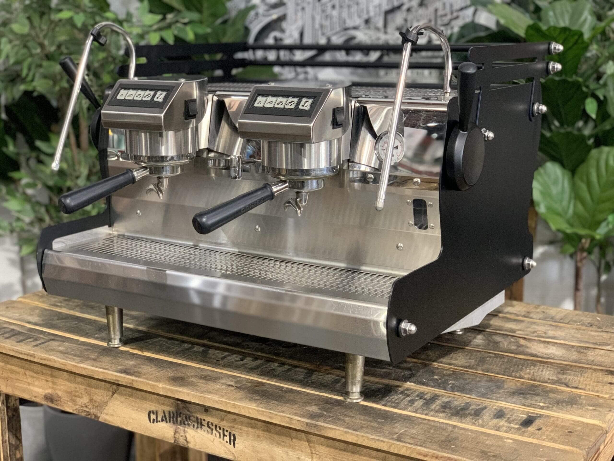 Synesso Sabre - 2 Group Commercial Espresso Machine - Black