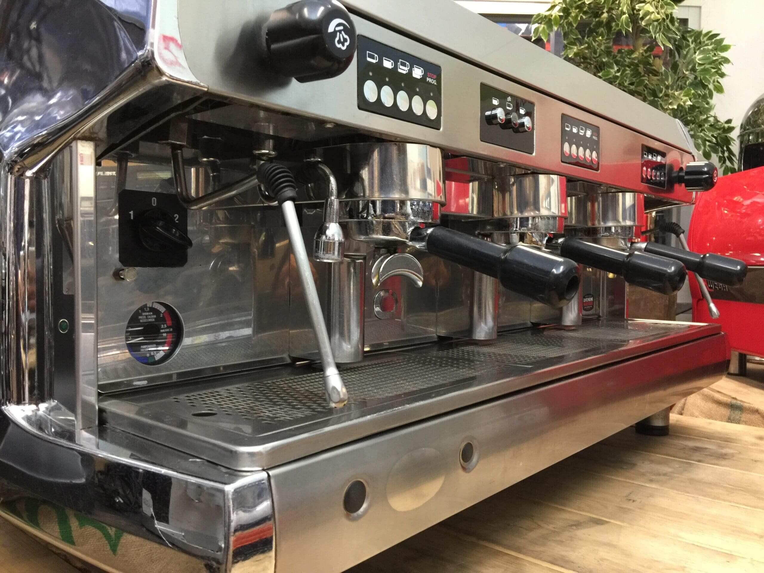 Wega Polaris Low Cup - 3 Group Commercial Espresso Machine - Chrome