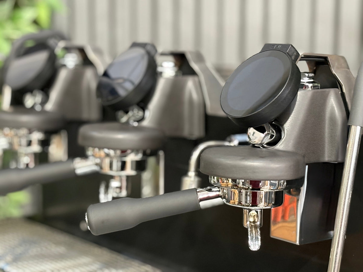 XLVI Steamhammer X - - 3 Group Commercial Espresso Machine - Commercial - Black