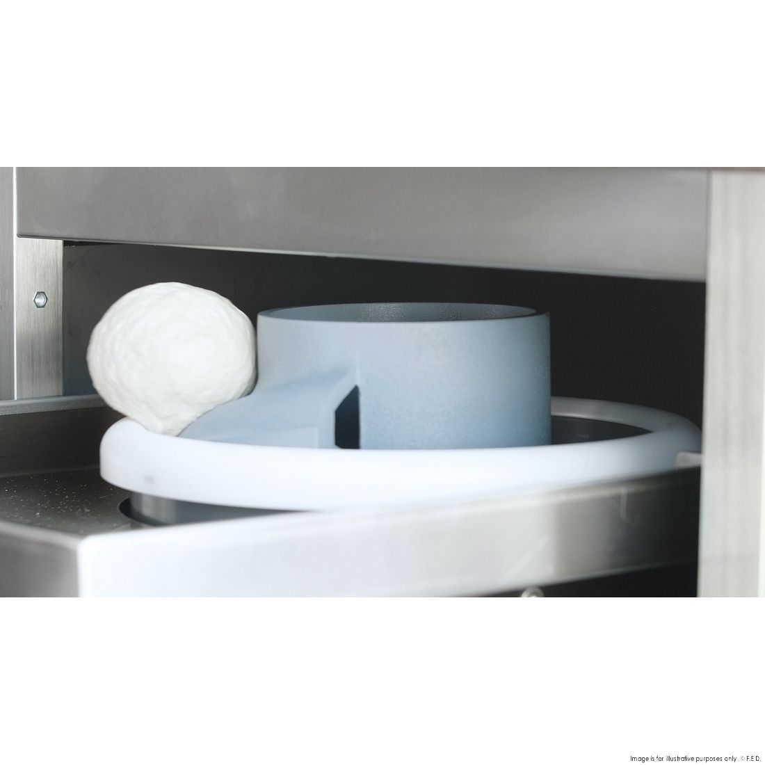 BakerMAX Automatic Pizza Dough Rounder - AR300P