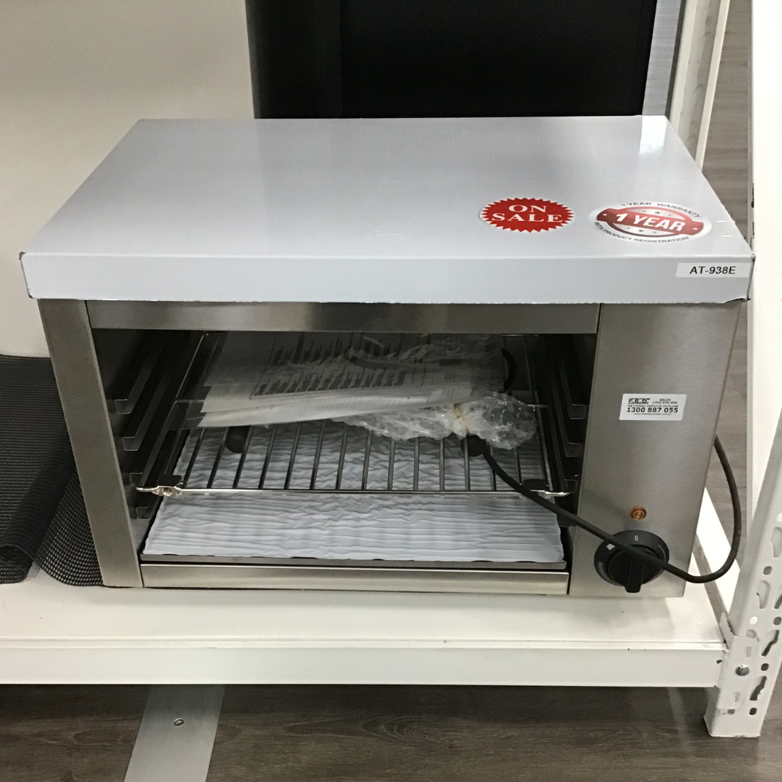 CLEARANCE - BenchStar Toaster / Griller / Salamander - AT-938E-VIC1001
