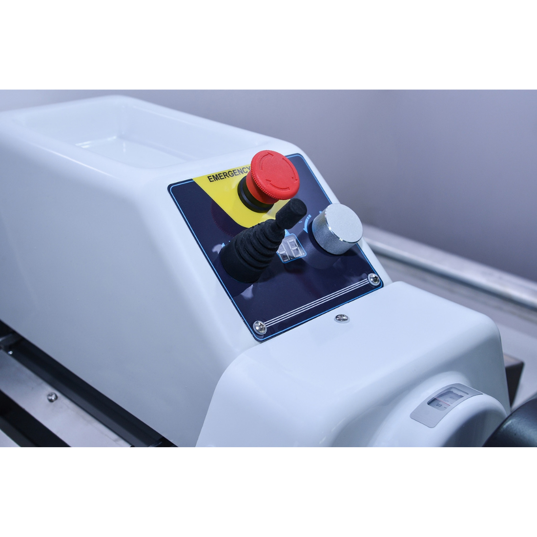 BakerMax 370mm Benchtop Pastry & Dough Sheeter - BDS-300