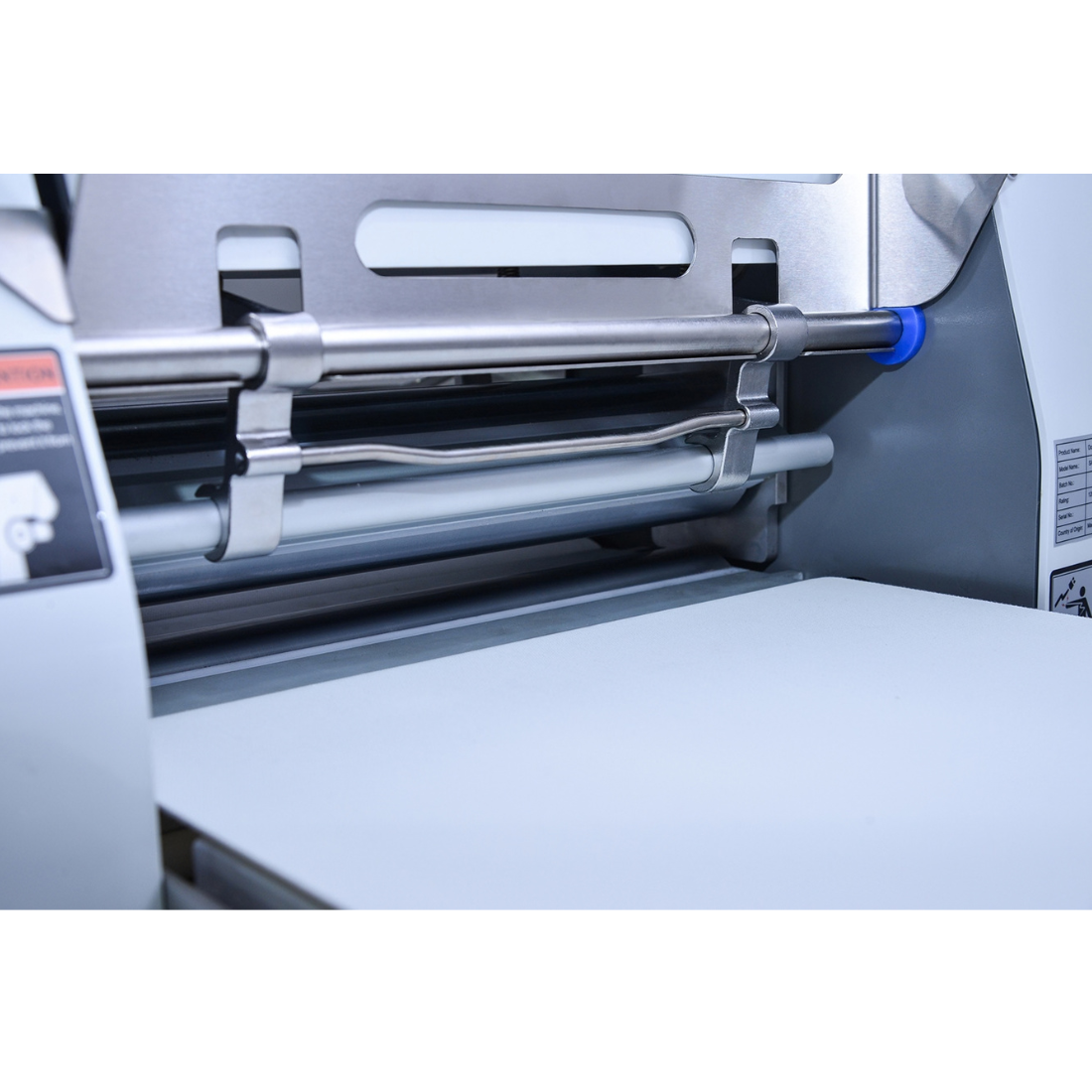 BakerMax 370mm Benchtop Pastry & Dough Sheeter - BDS-300