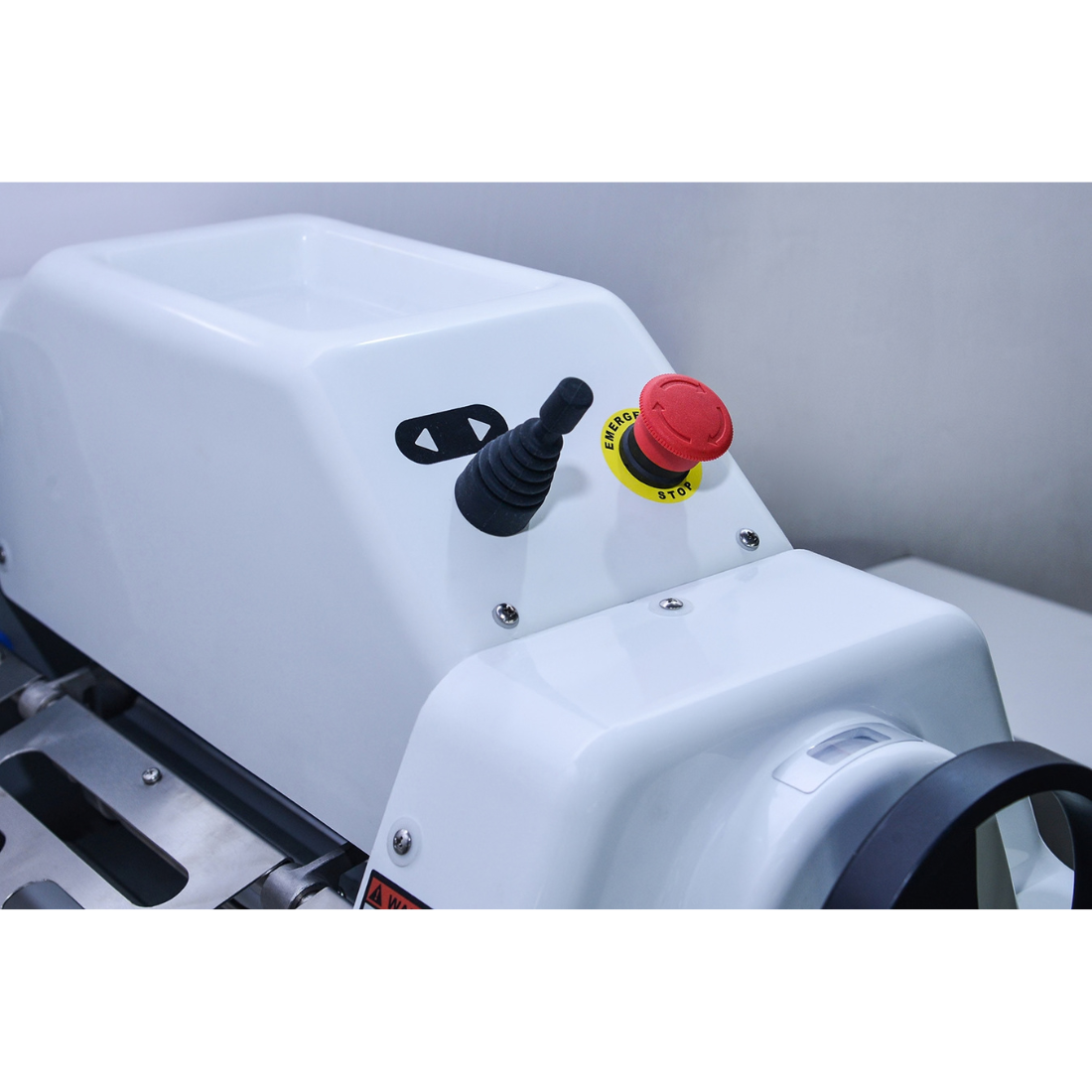 BakerMax 370mm Benchtop Pastry & Dough Sheeter - BDS-300