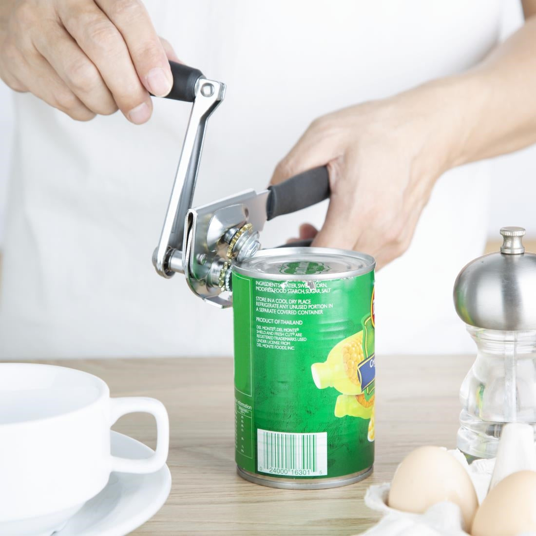 Vogue Handheld Can Opener - CJ368