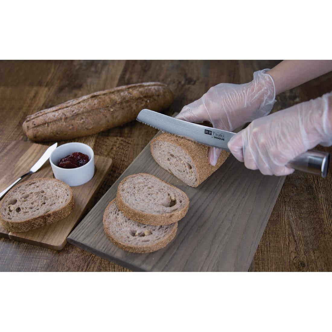 Vogue Tsuki Series 8 Bread Knife 200mm - DA446