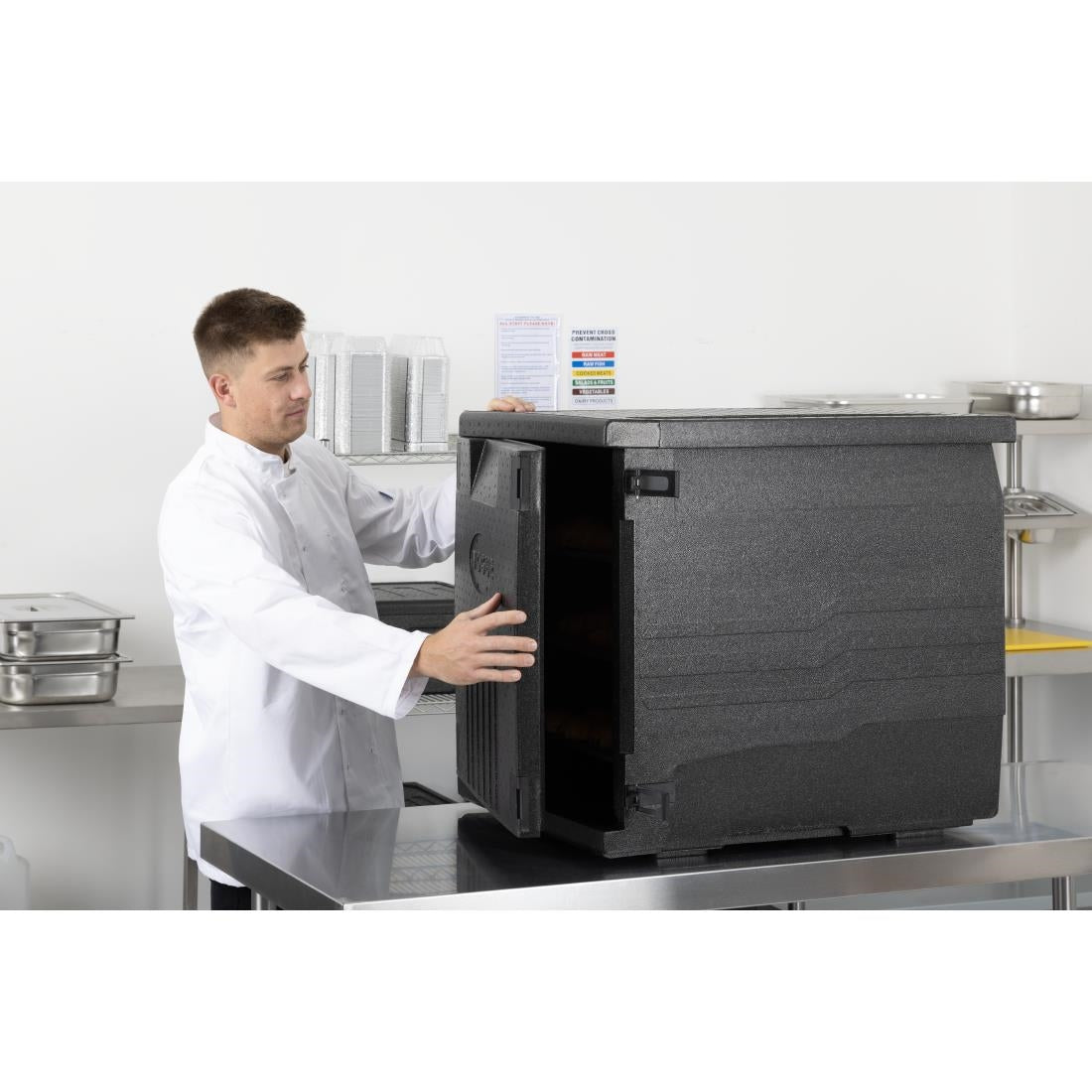 Vogue Insulated EPP Food Transport Box 126Ltr 6x Patisserie 535x689mm Tray Size - DX988