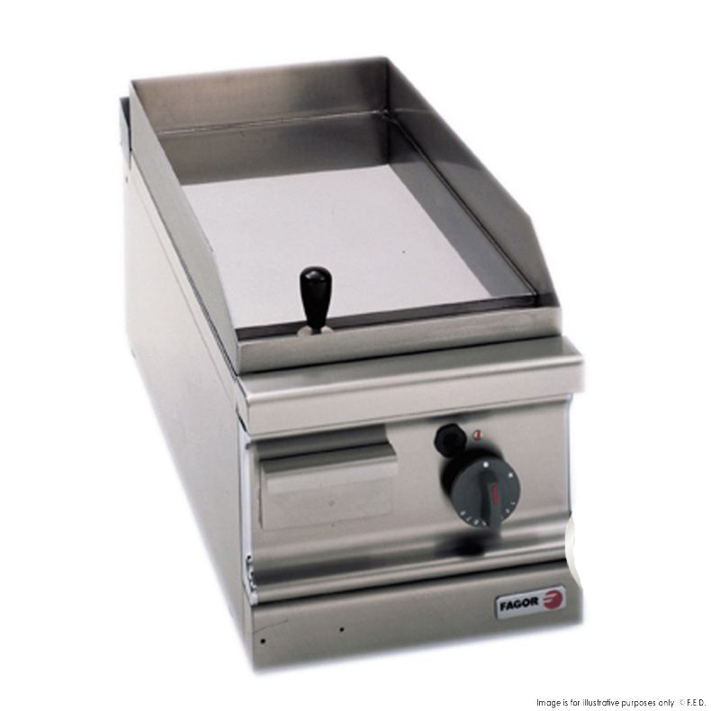 CLEARANCE - Fagor 700 series natural gas chrome 1 zone fry top FTG-C7-05L-QLD32