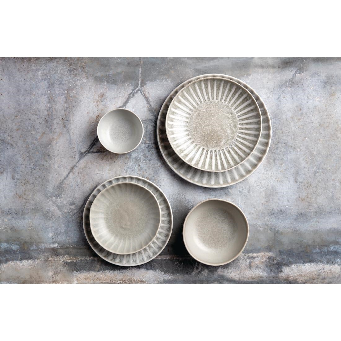 Olympia Corallite Plates Concrete Grey 205mm (6 Pack) - FB955
