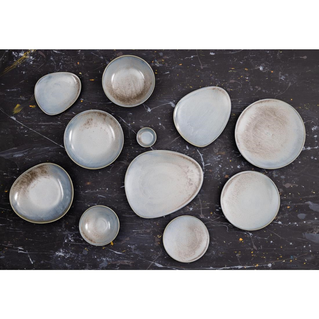 Olympia Ember Blue Triangle Bowls 245mm (4 Pack) - FU181