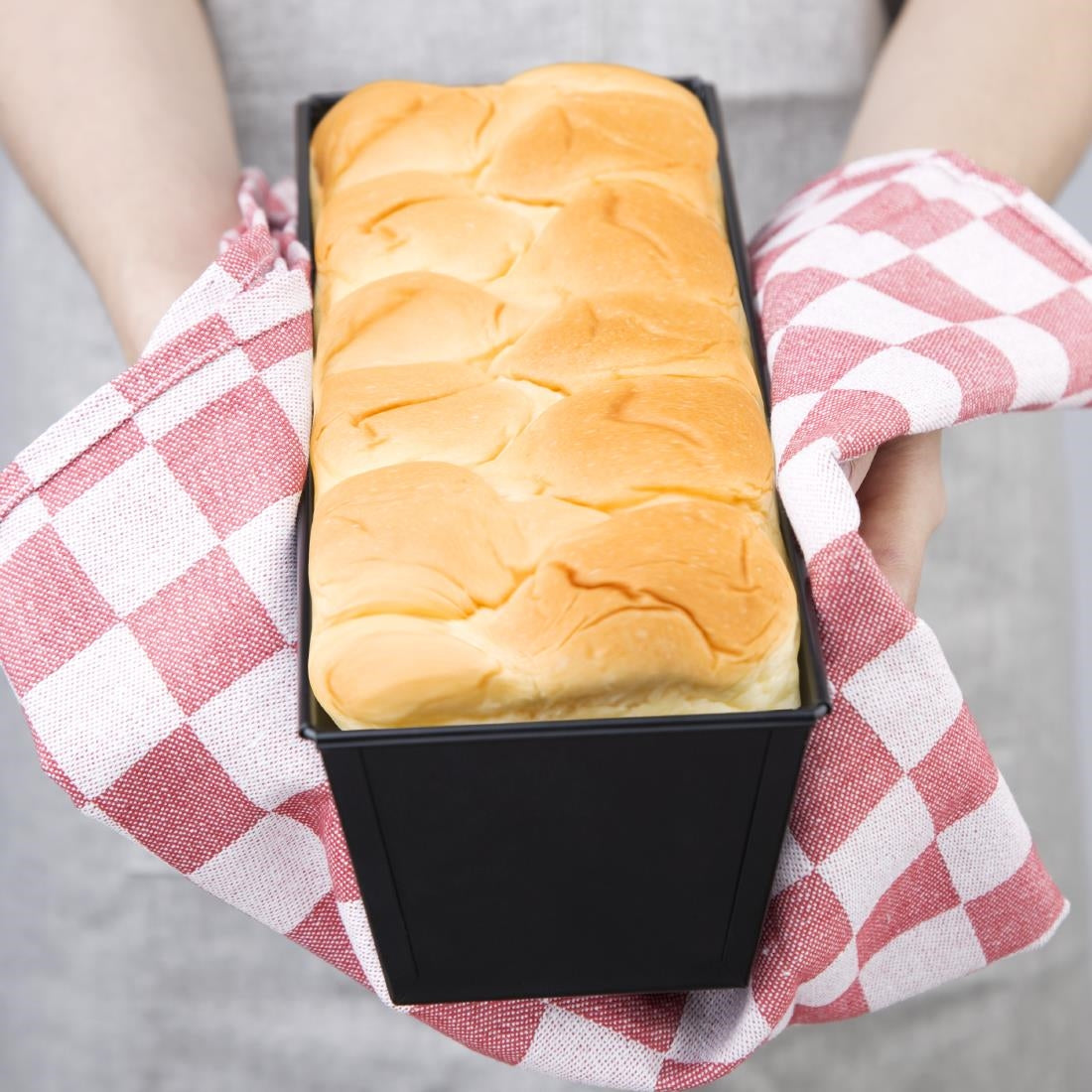Vogue Non-Stick Loaf Tin 300mm - GD004