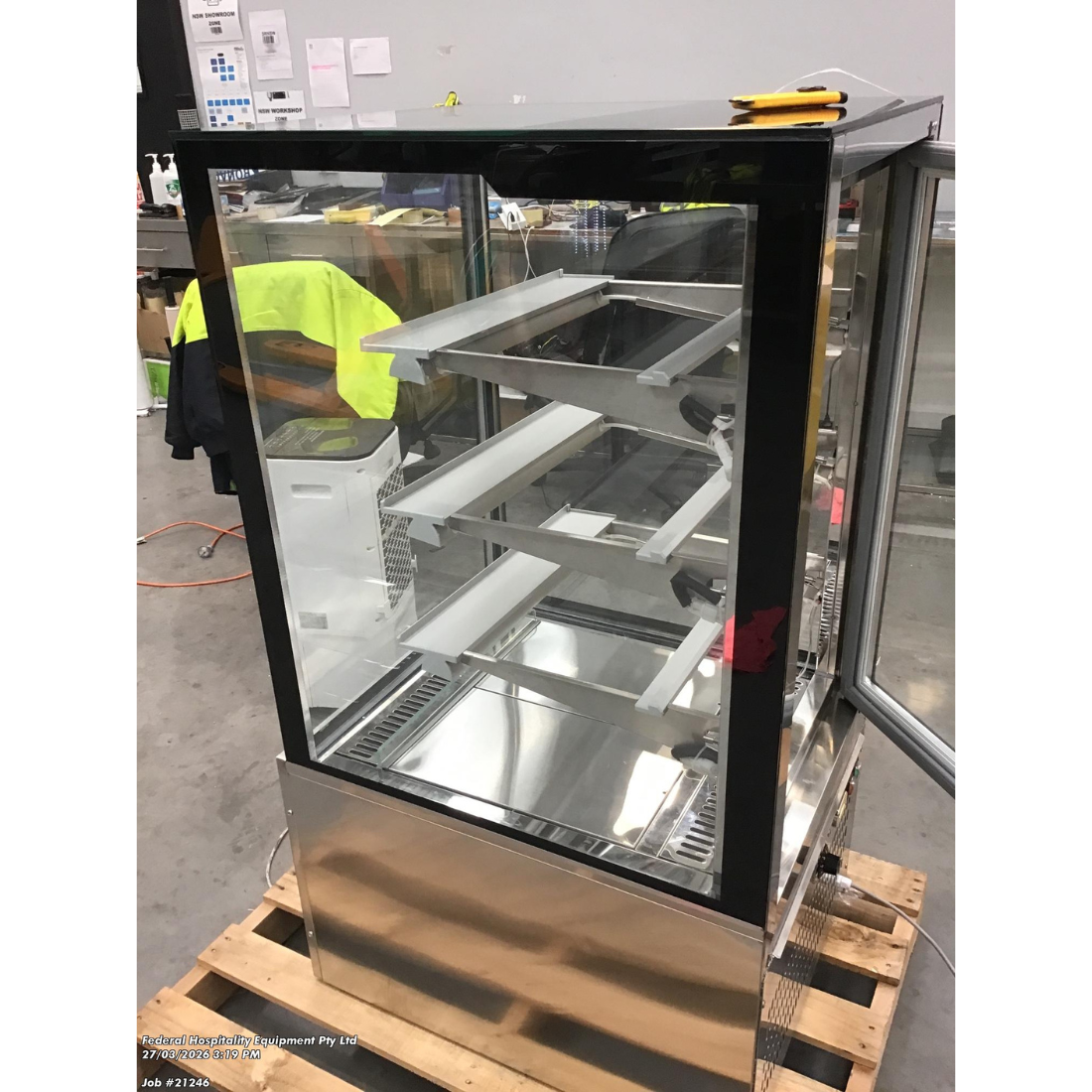 CLEARANCE - Bonvue Heated Display Cabinet - H-SF820V-NSW2177