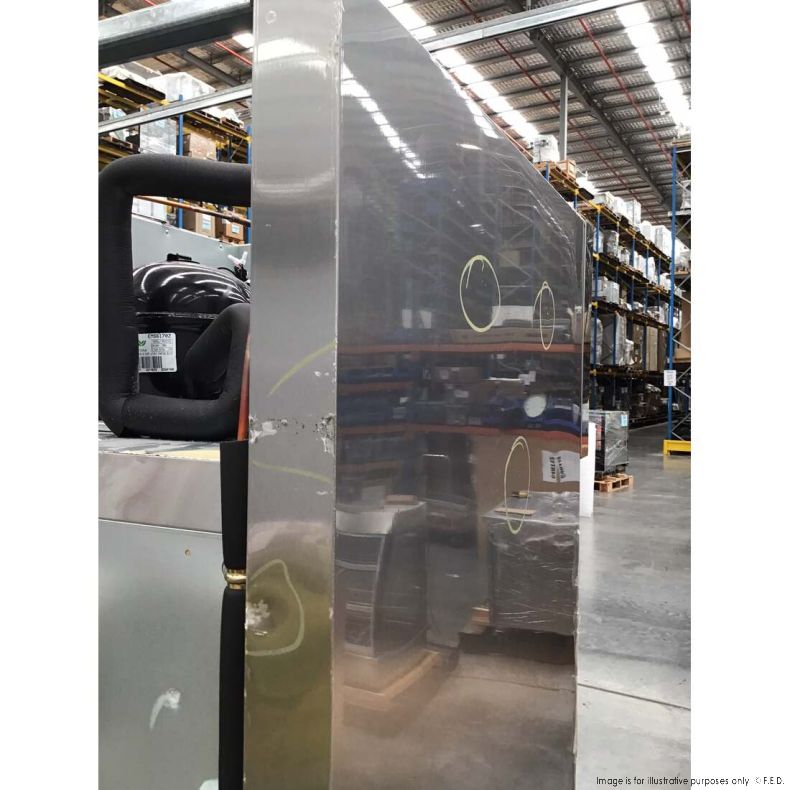 CLEARANCE - Single Door Upright Display Fridge SUCG500-NSW1635