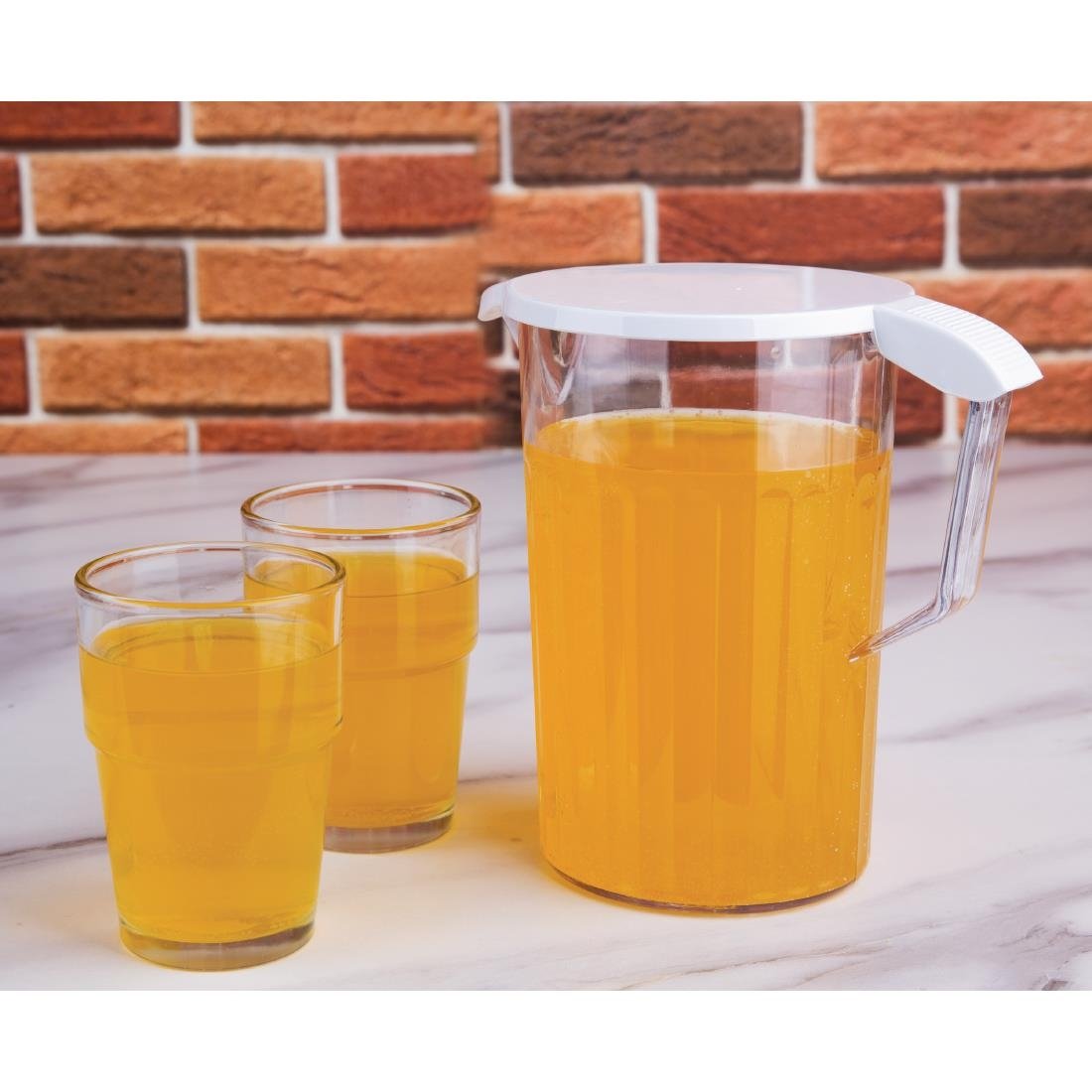 Olympia Kristallon Graduated Polycarbonate Jug 0.9Ltr - J902