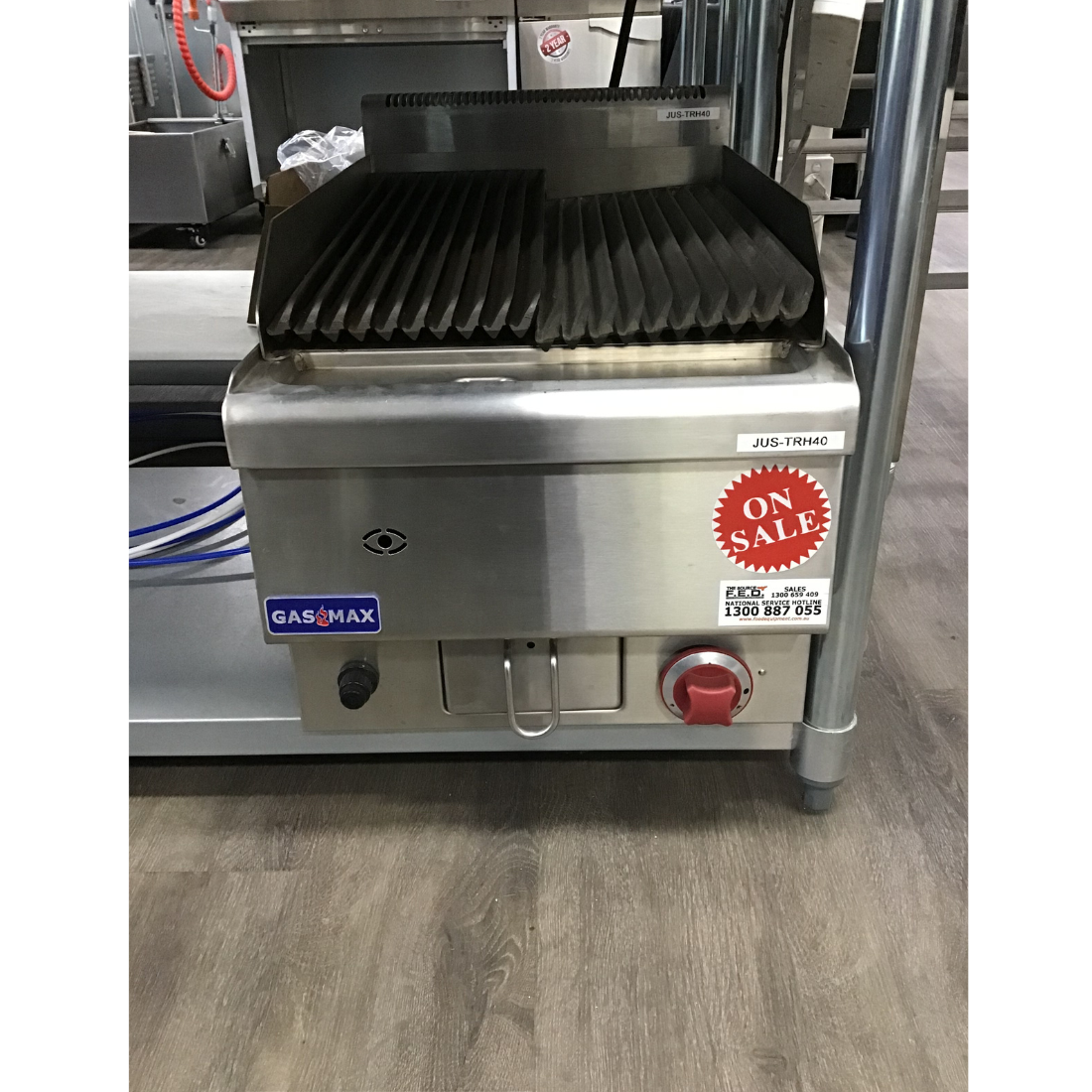 CLEARANCE - GASMAX Benchtop Gas Lava Rock Grill - JUS-TRH40-VIC1040