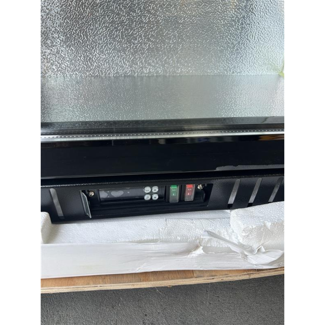 CLEARANCE - Thermaster Under Bench single door Bar Fridge/Cooler - LG-138HC-QLD146