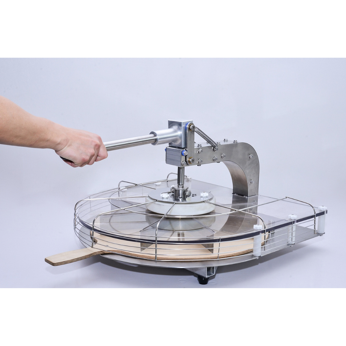 BakerMax 8 / 16 Slice Manual Pizza Cutter & Divider - PD-16