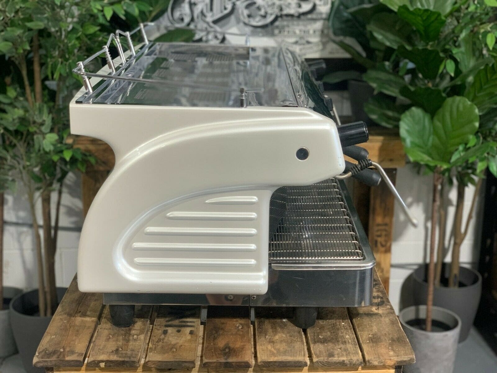 Expobar Ruggero Pearl - 3 Group Commercial Espresso Machine - White