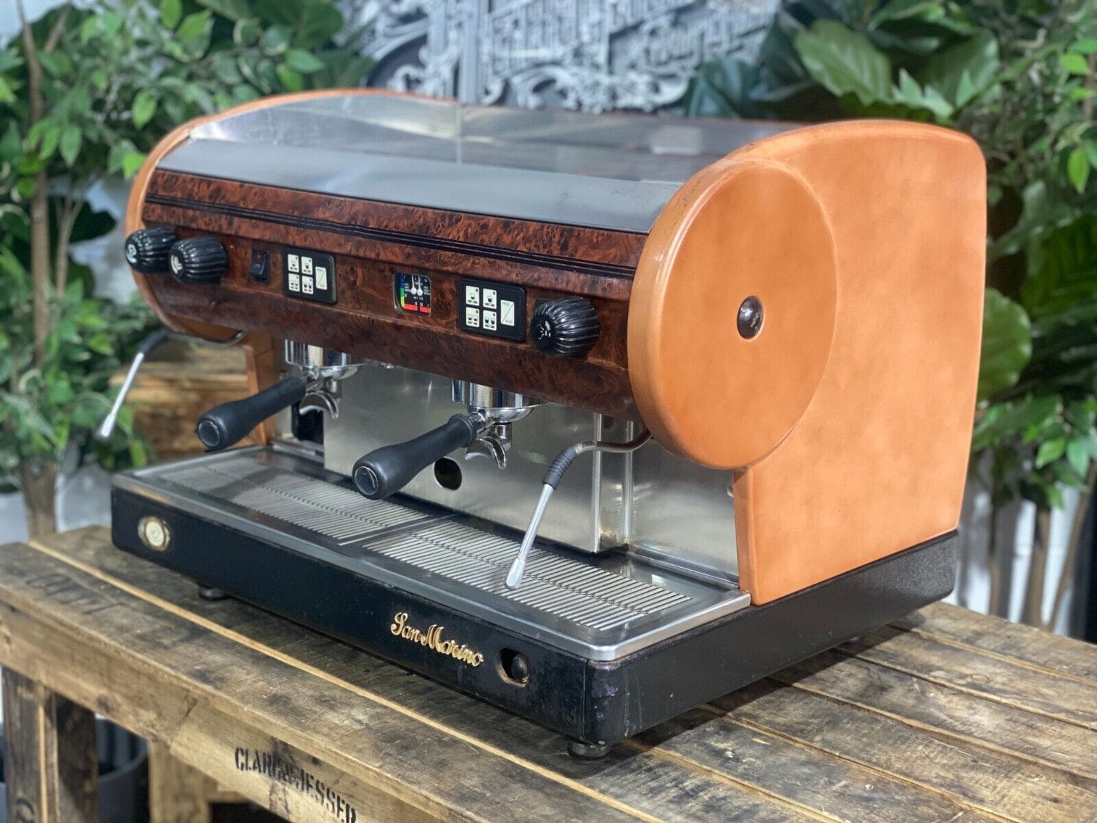 San Marino Lisa Brier Wood - 2 Group Commercial Espresso Machine