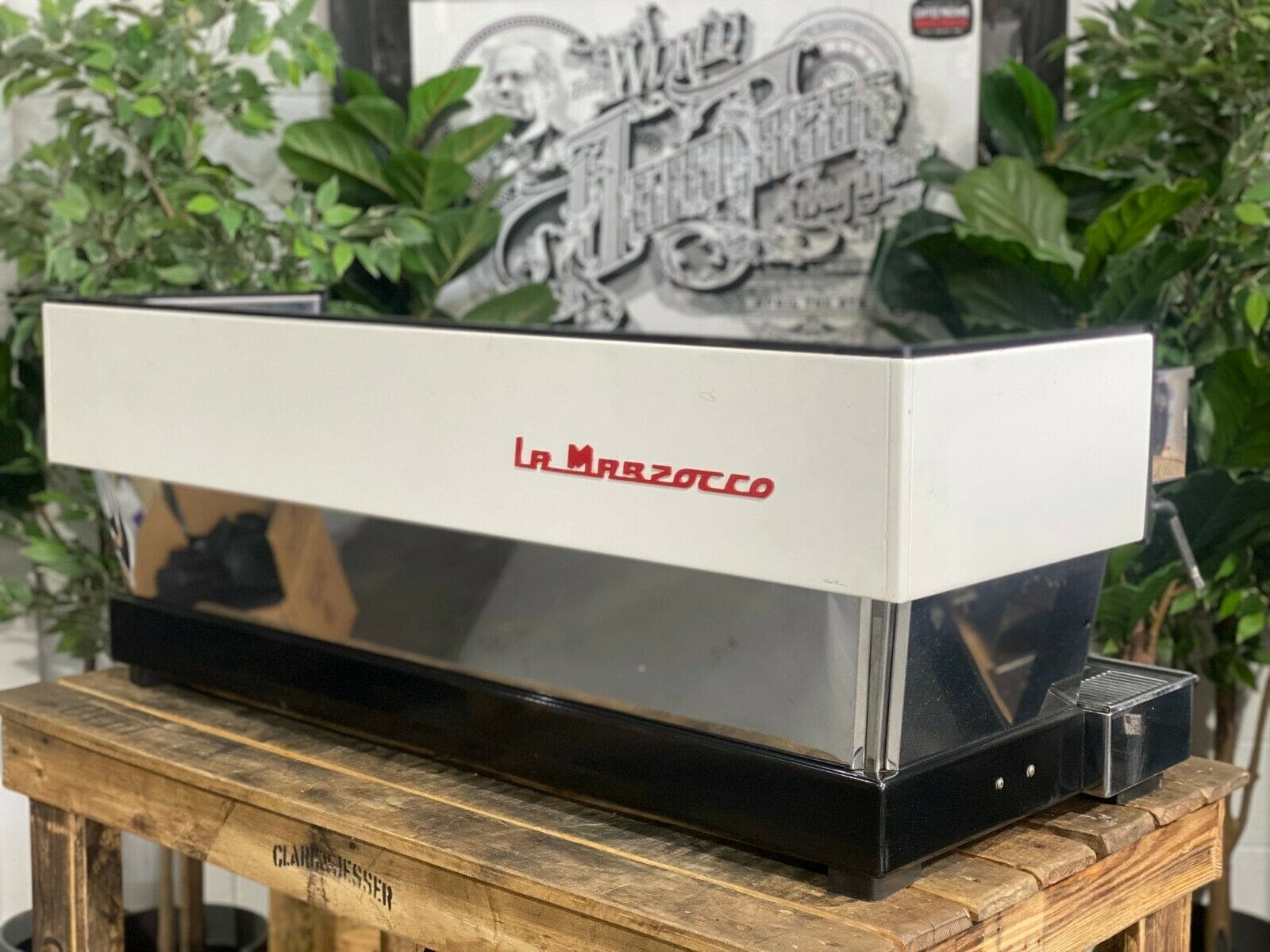 La Marzocco Linea Classic - 4 Group Commercial Espresso Machine - White