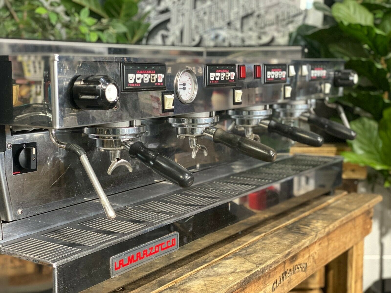La Marzocco Linea Classic - 4 Group Commercial Espresso Machine - White