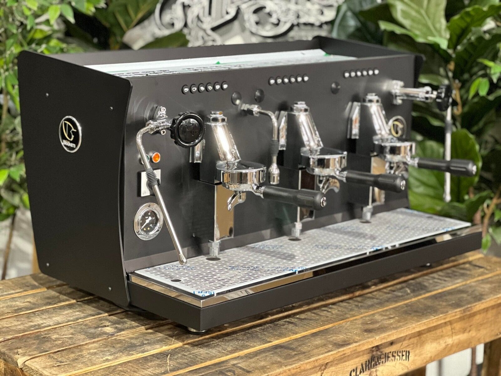 Brugnetti Giulia - 3 Group Commercial Espresso Machine - Black